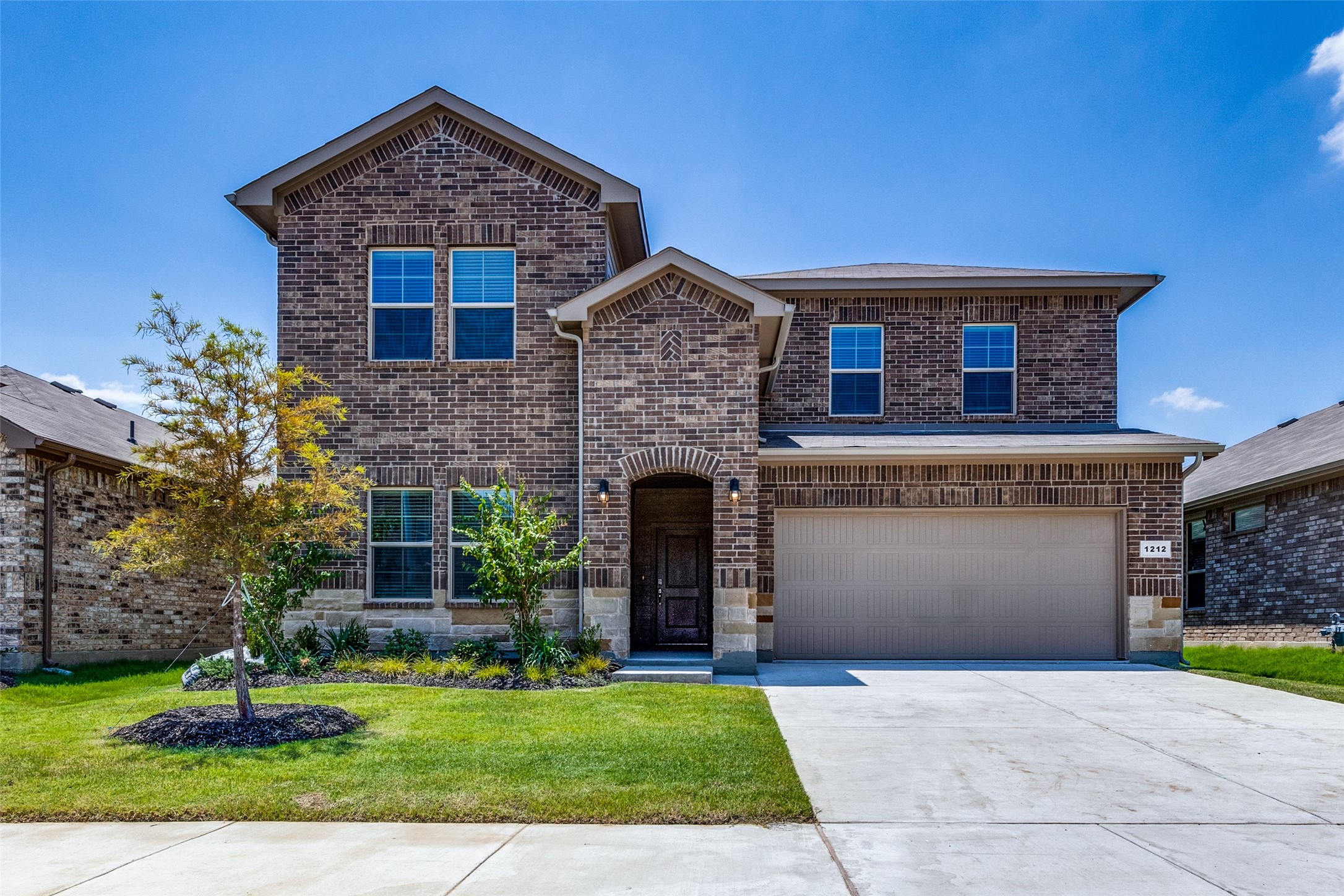 1212 Elgar Trail