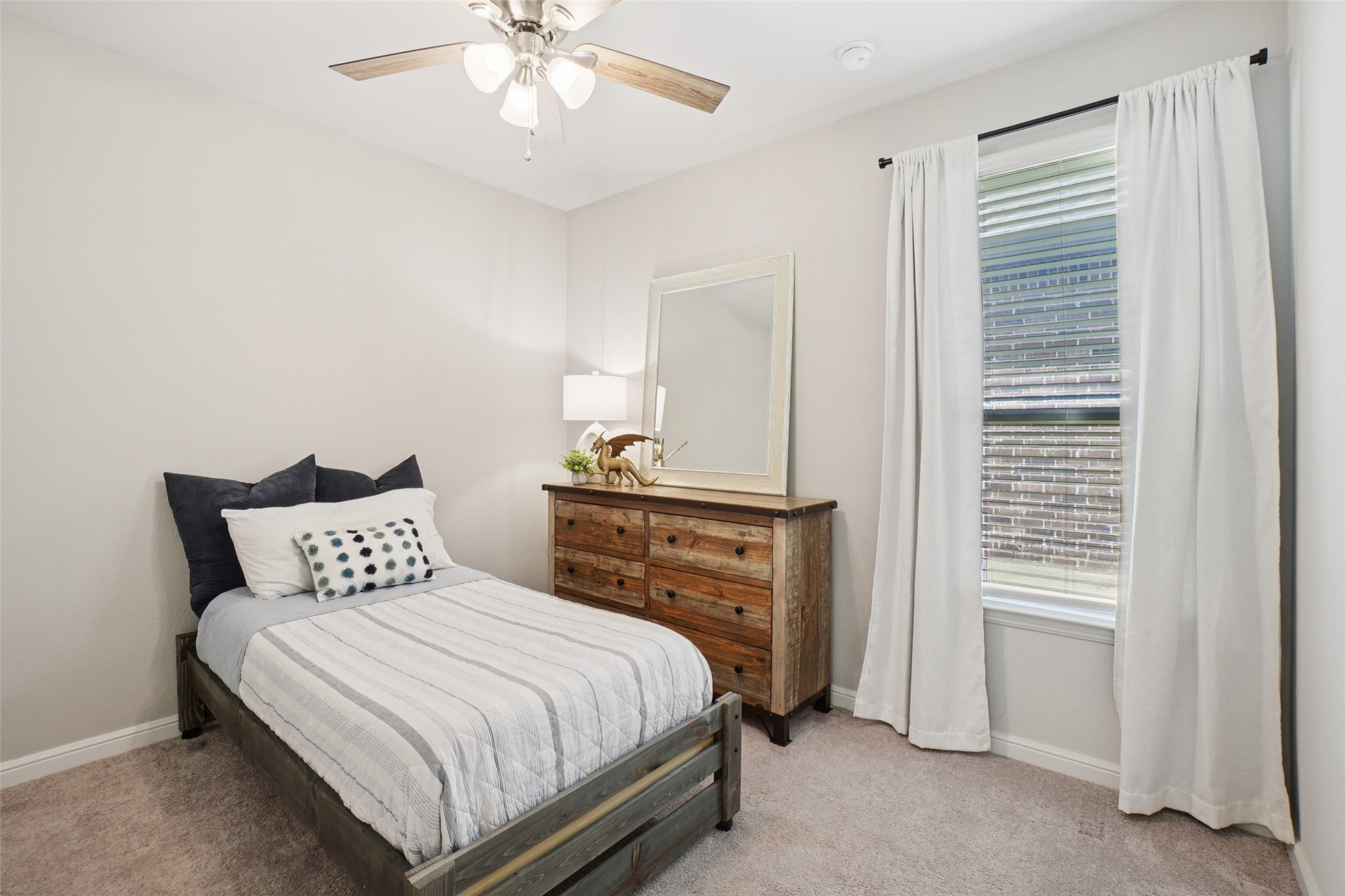 2516 Little Wonder Lane