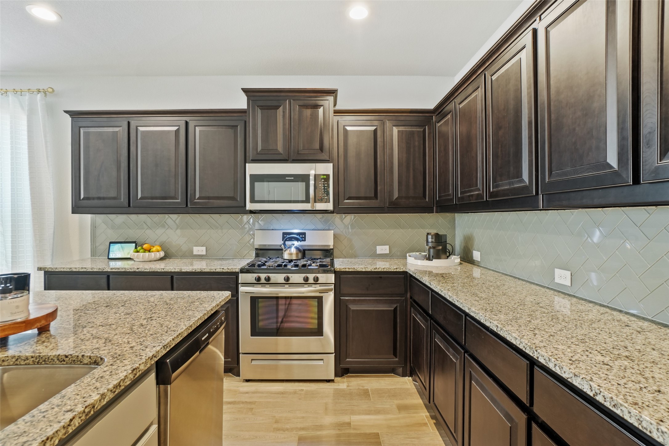 2516 Little Wonder Lane