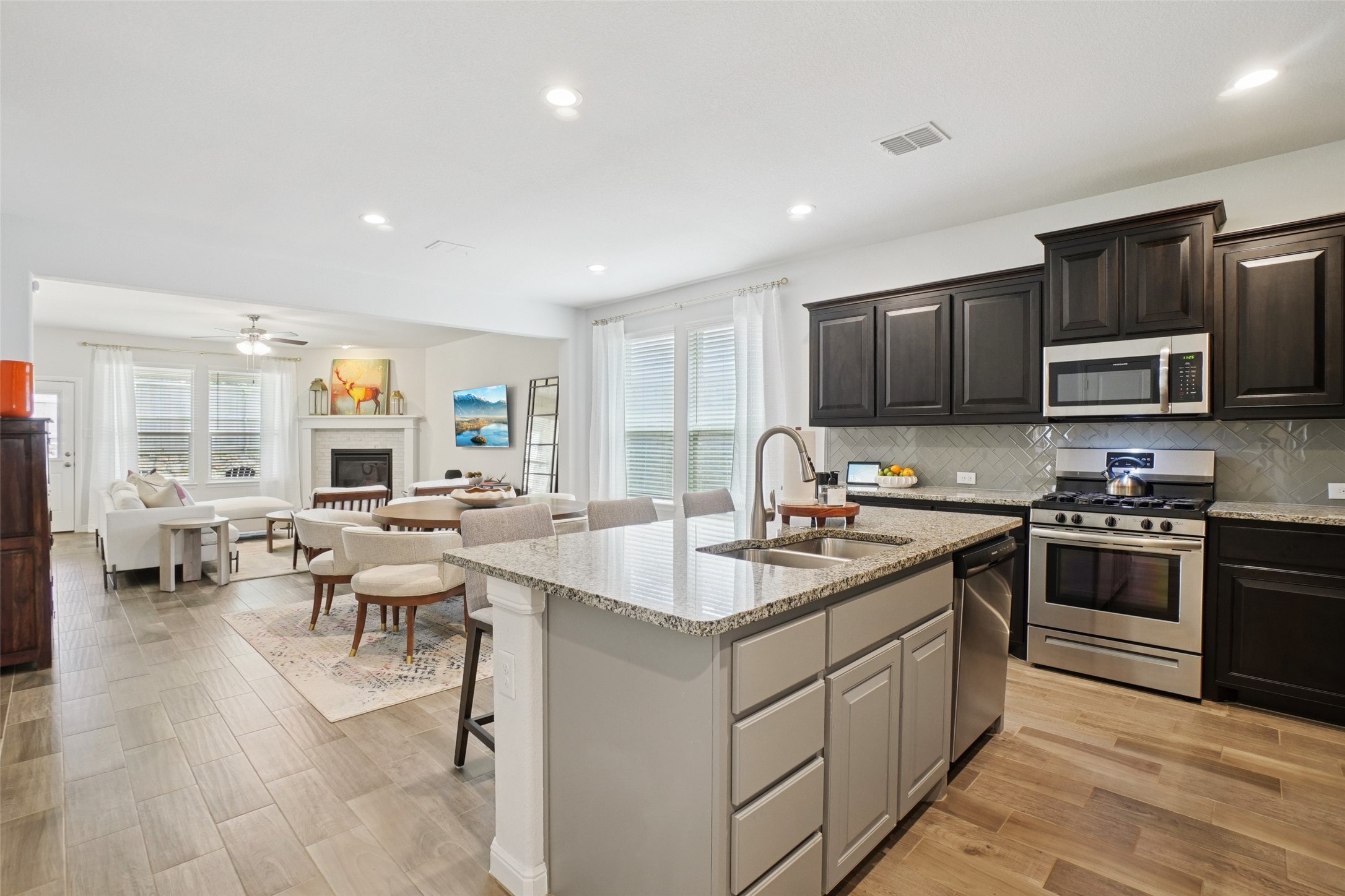 2516 Little Wonder Lane