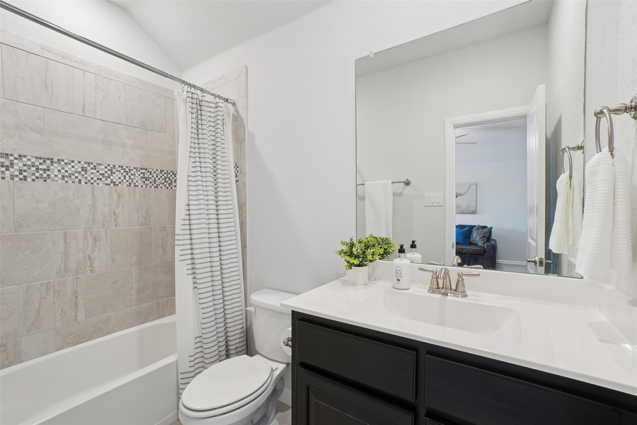 2516 Little Wonder Lane