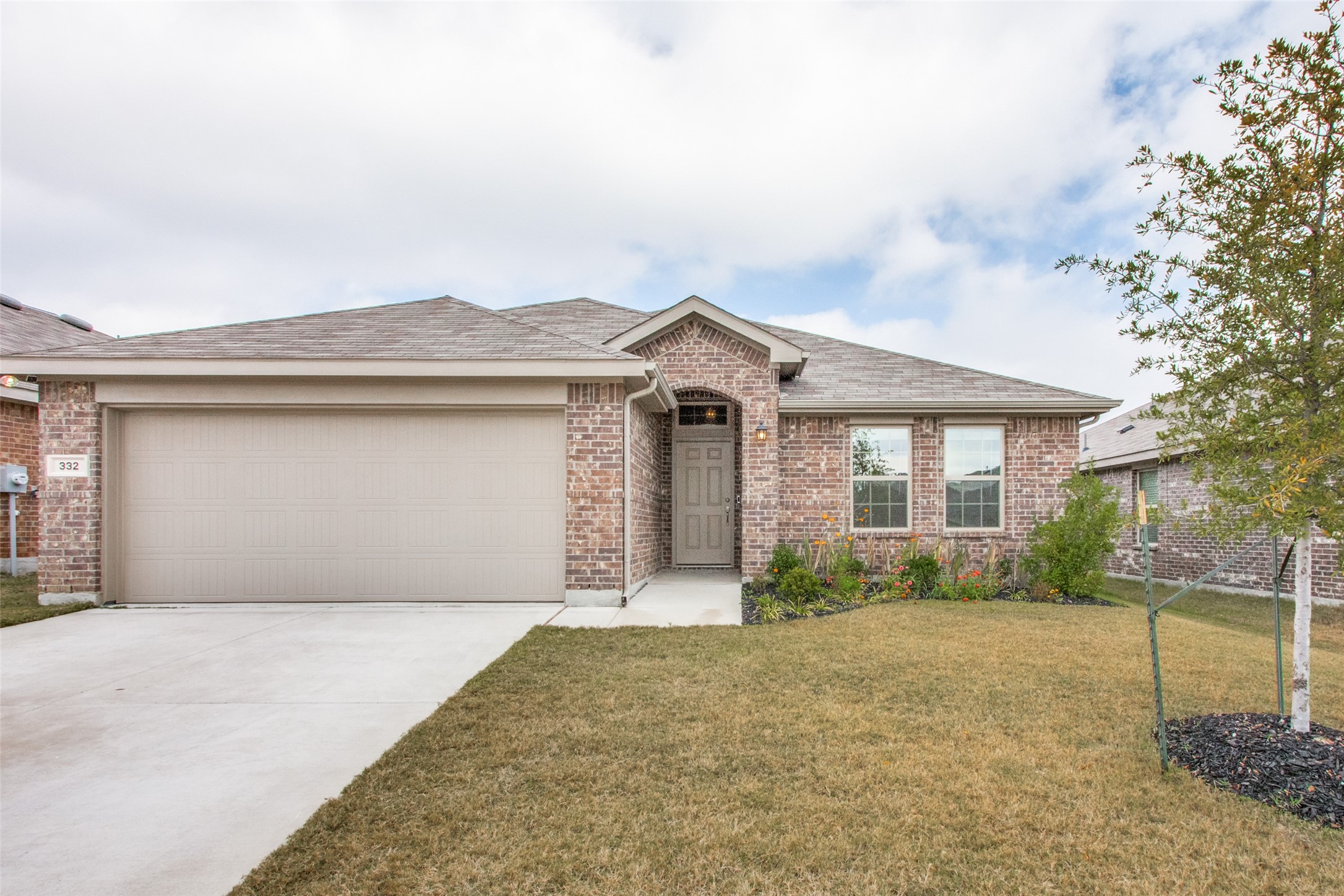 332 Saguaro Drive