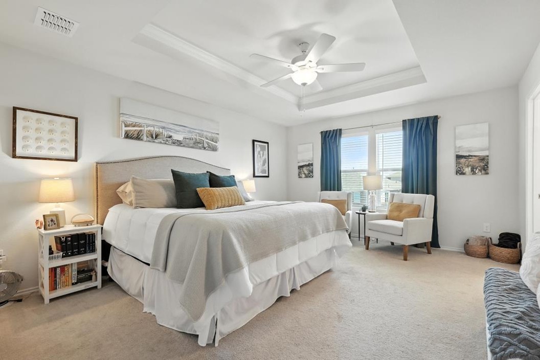 1945 Huisache Street