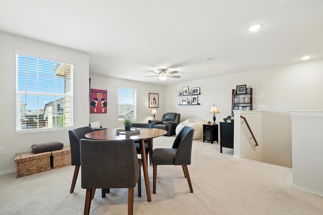 1945 Huisache Street