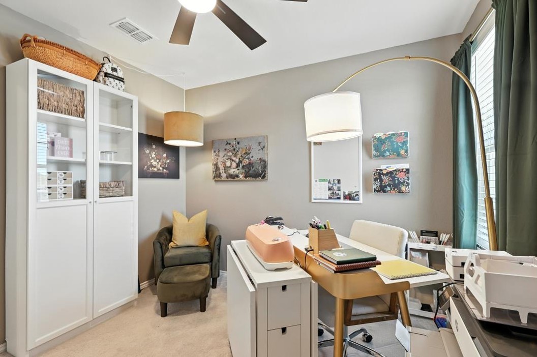 1945 Huisache Street