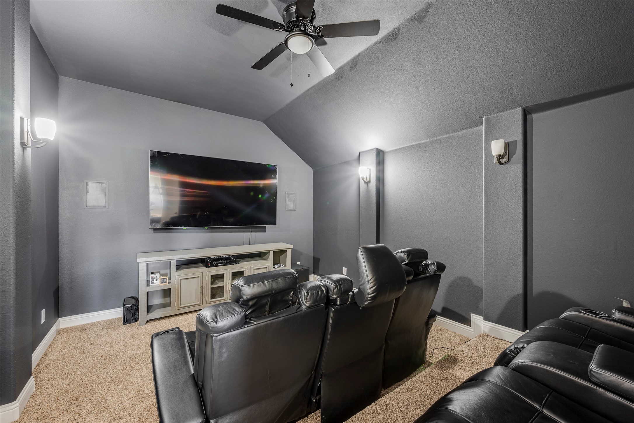 14901 Seventeen Lakes Boulevard