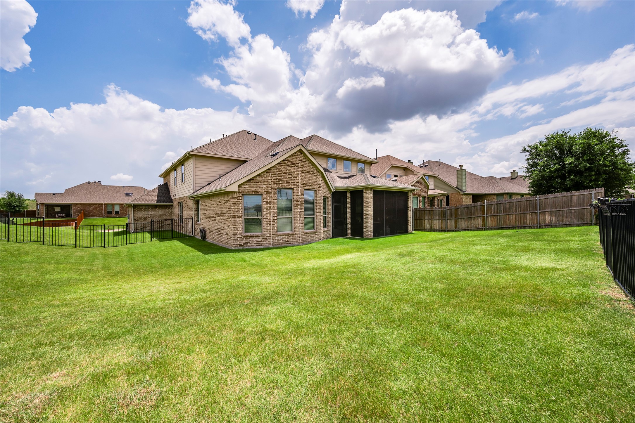 14901 Seventeen Lakes Boulevard