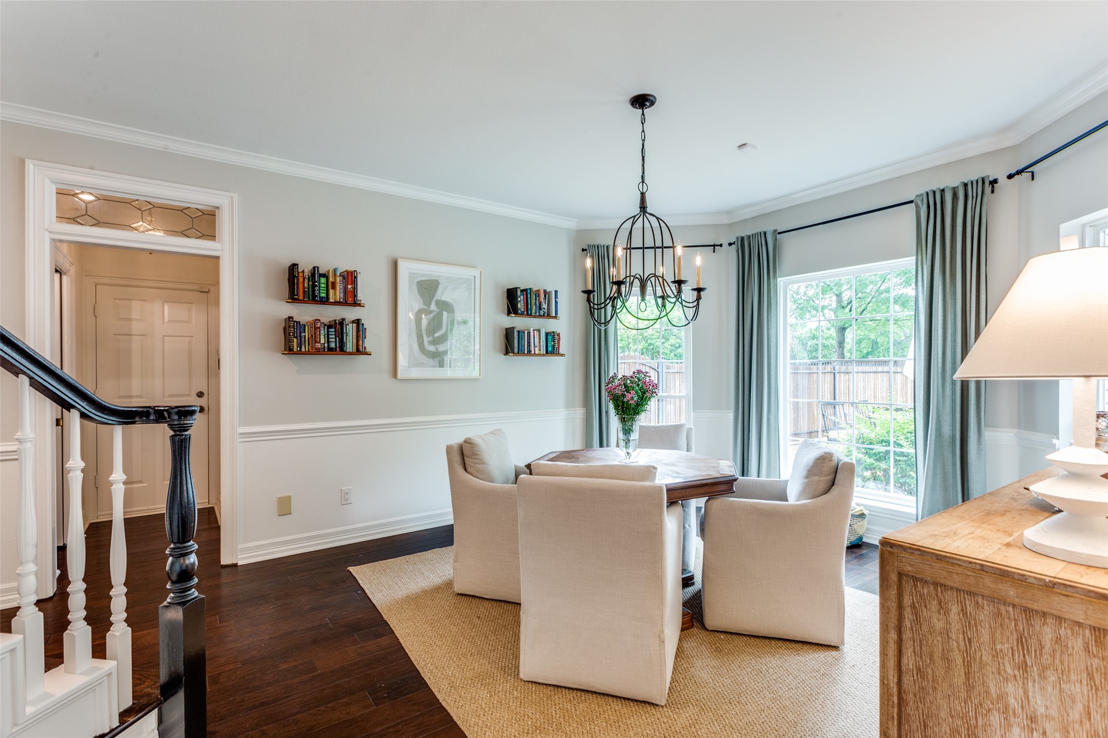 3305 St Albans Circle