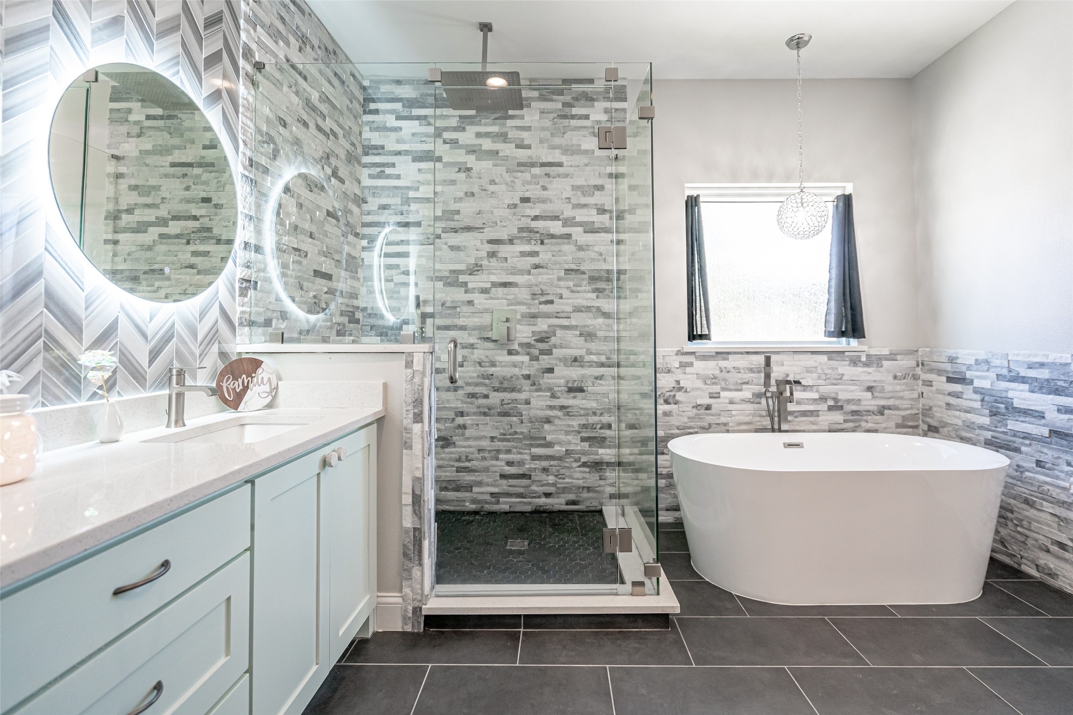 2219 Christine Drive