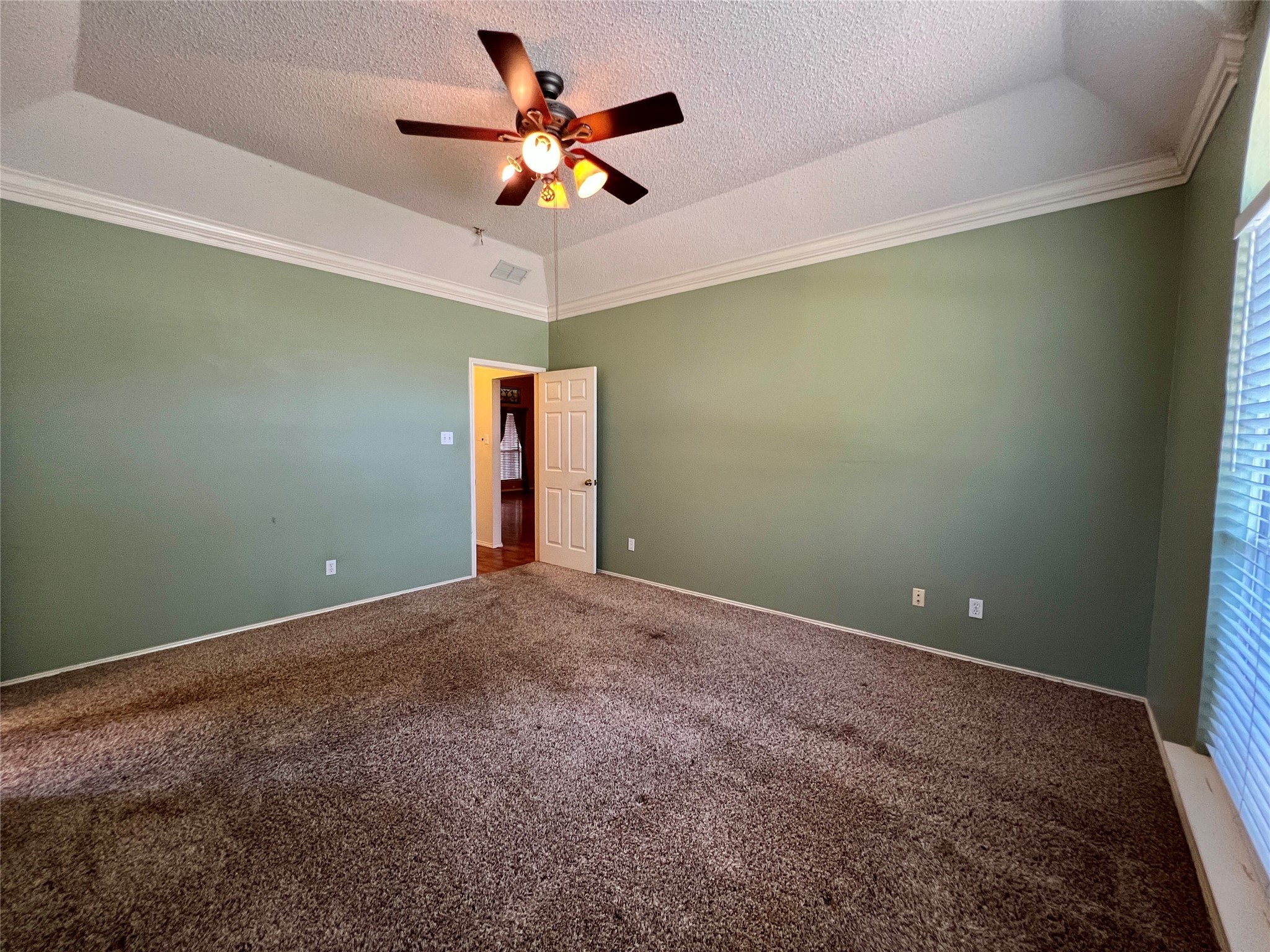 1246 Rivercrest Drive