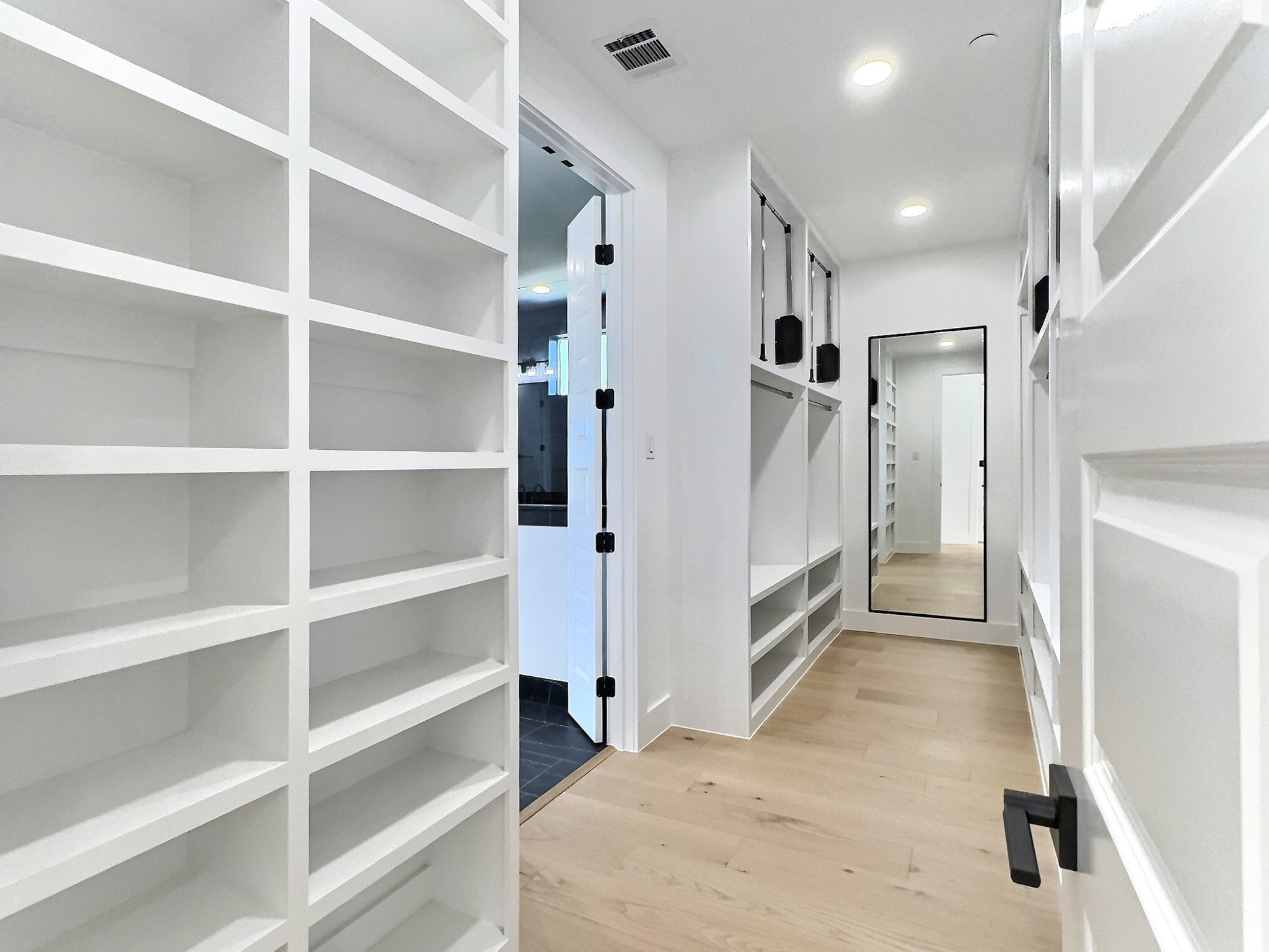 400 Vista Buena Trail