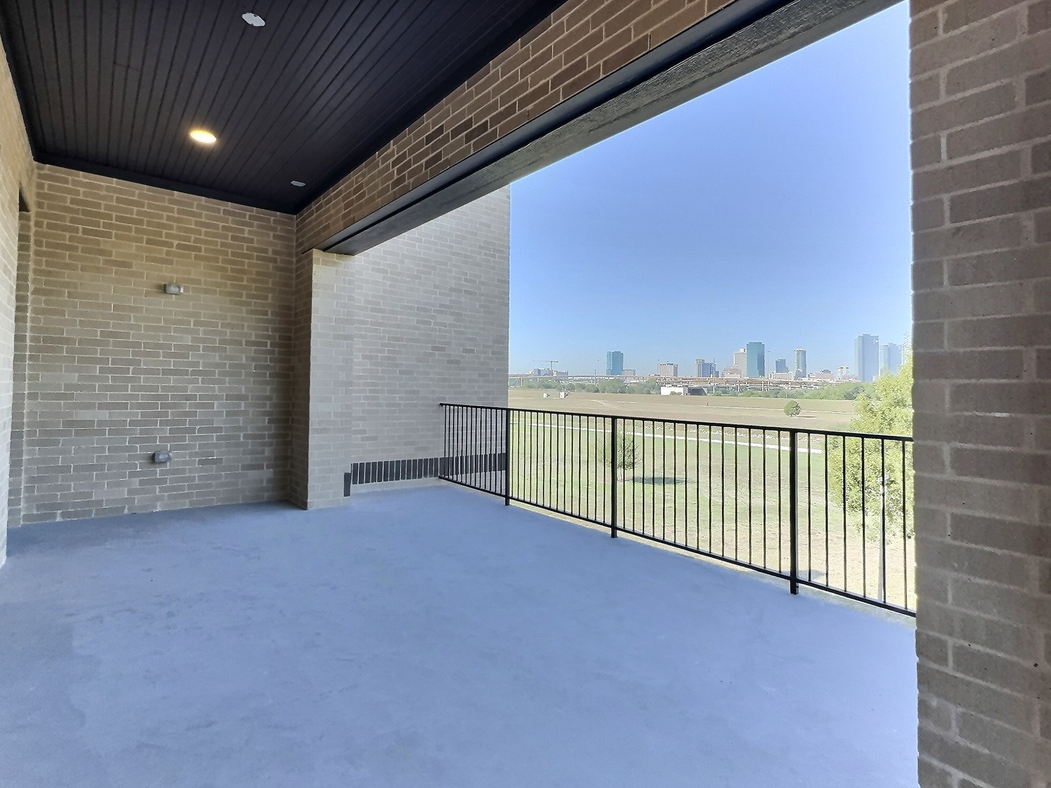 400 Vista Buena Trail