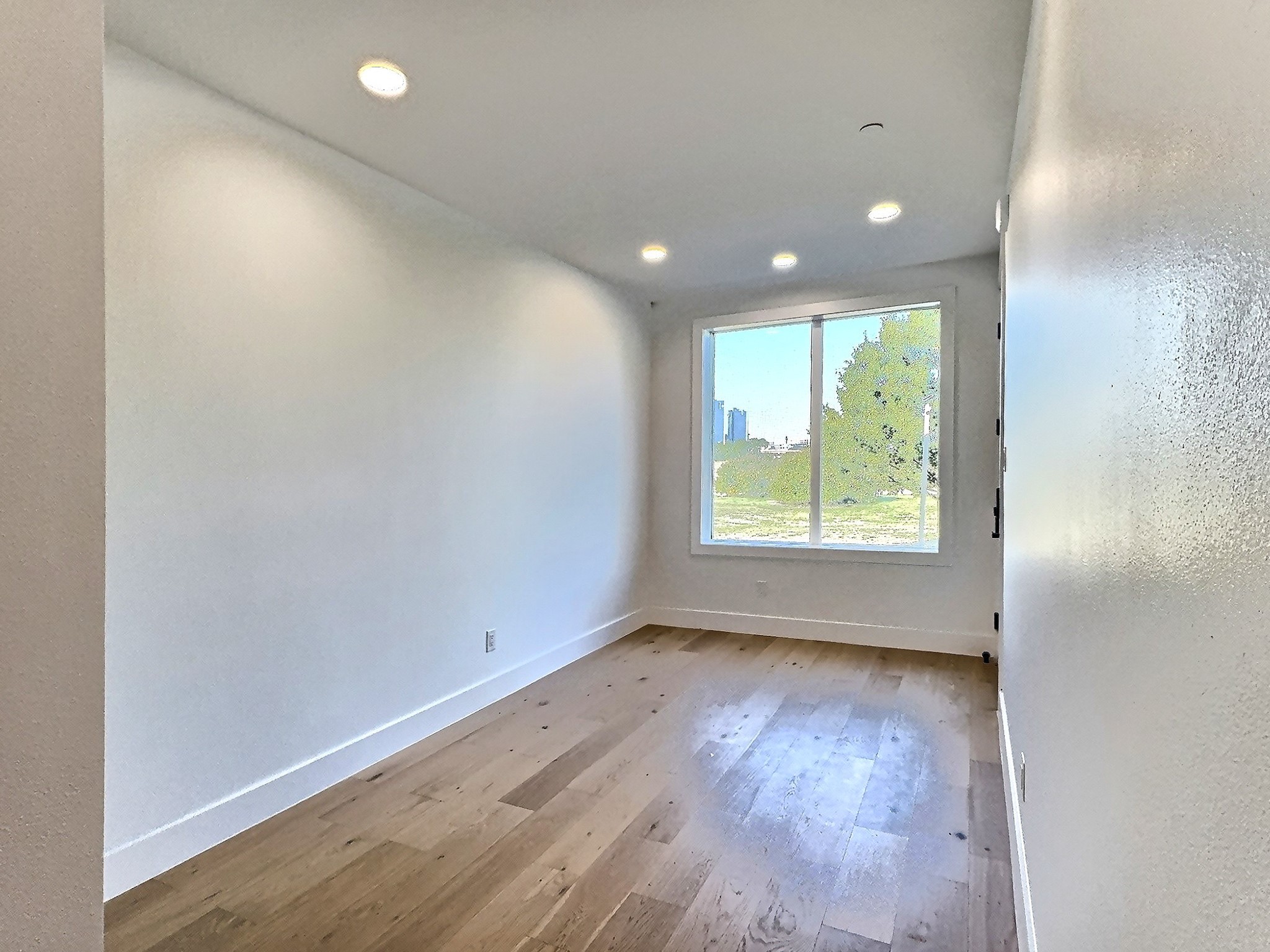 400 Vista Buena Trail