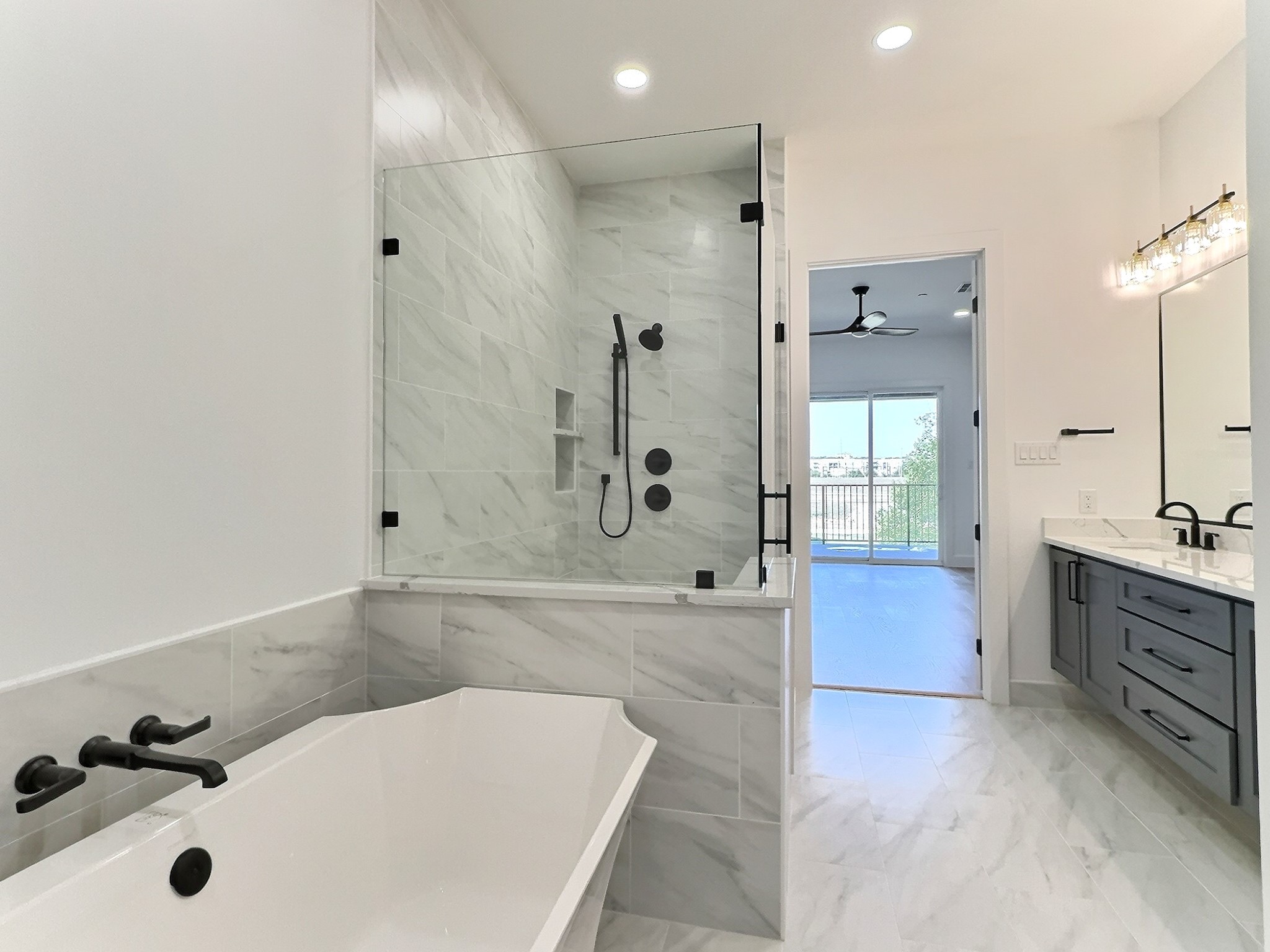 404 Vista Buena Trail