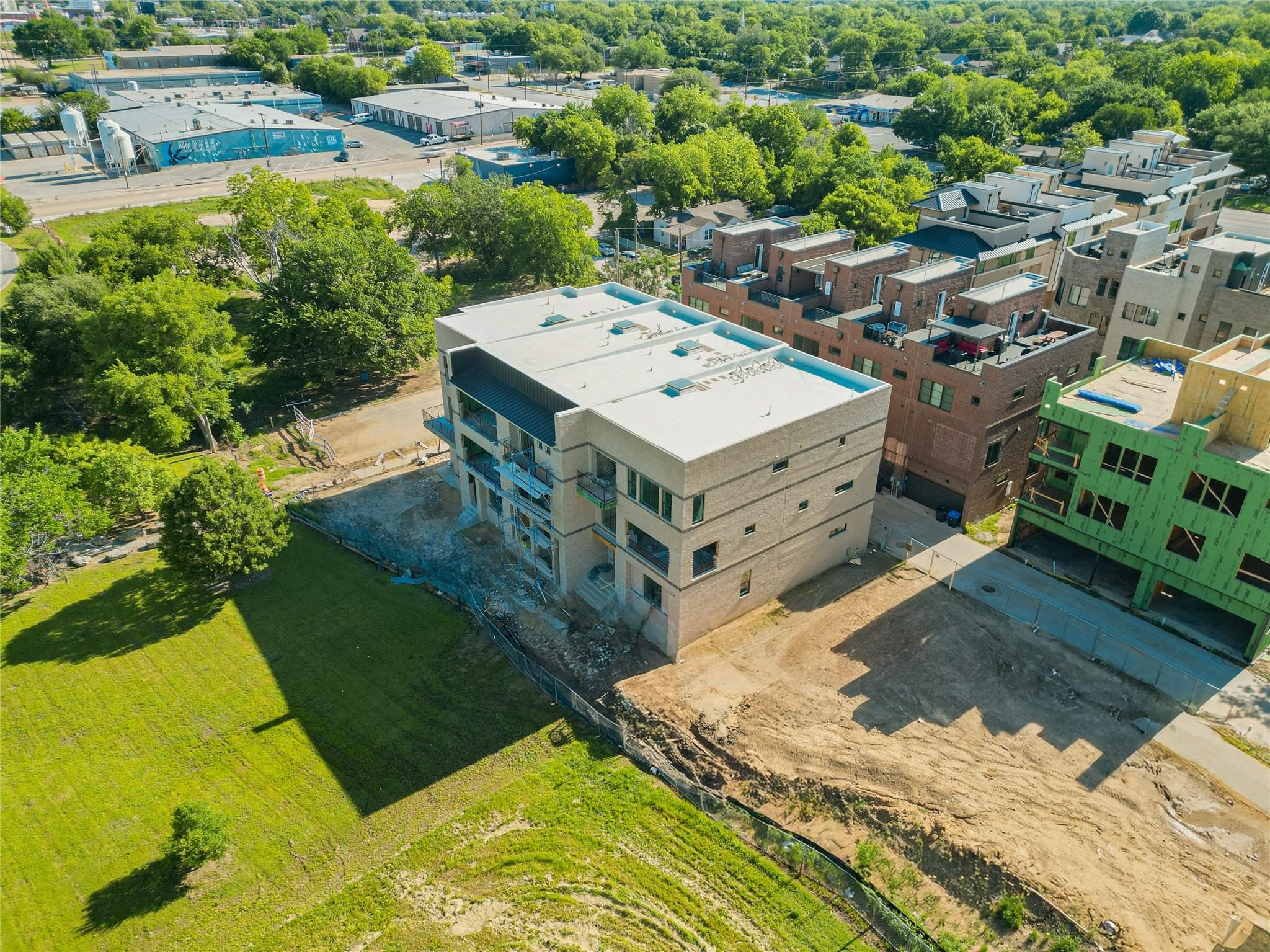 404 Vista Buena Trail