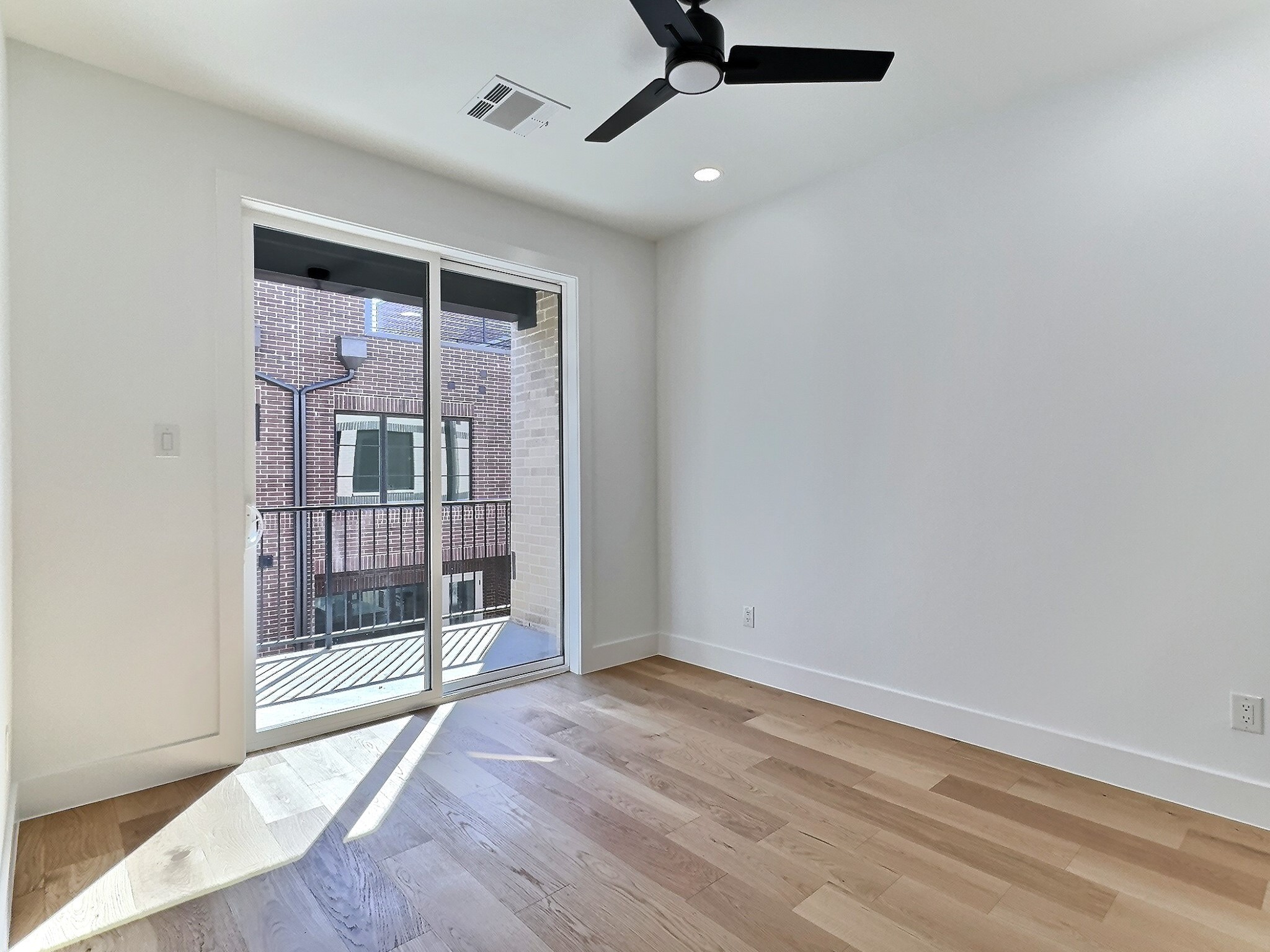 404 Vista Buena Trail