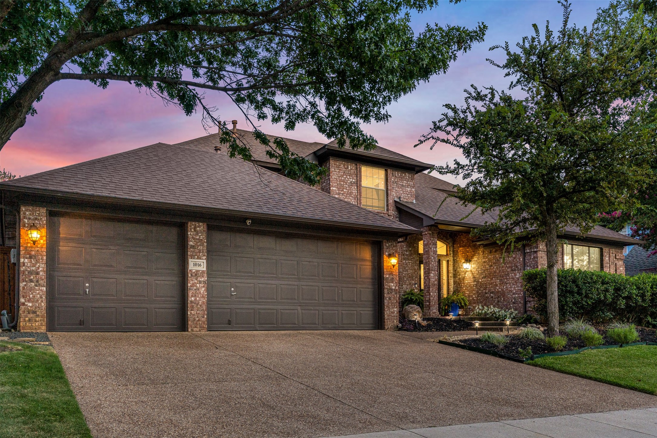 1016 Canongate Drive