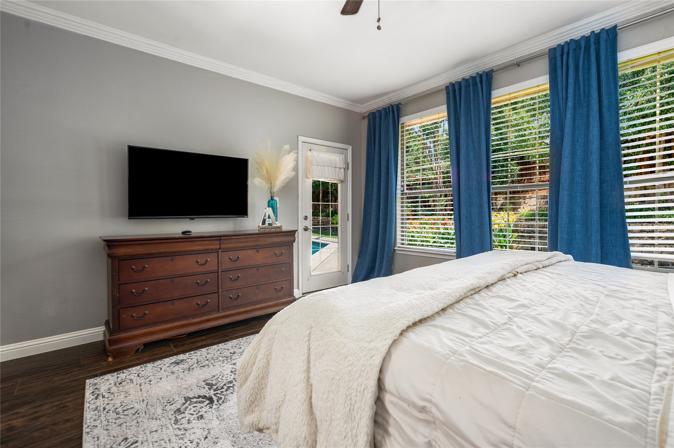 1016 Canongate Drive