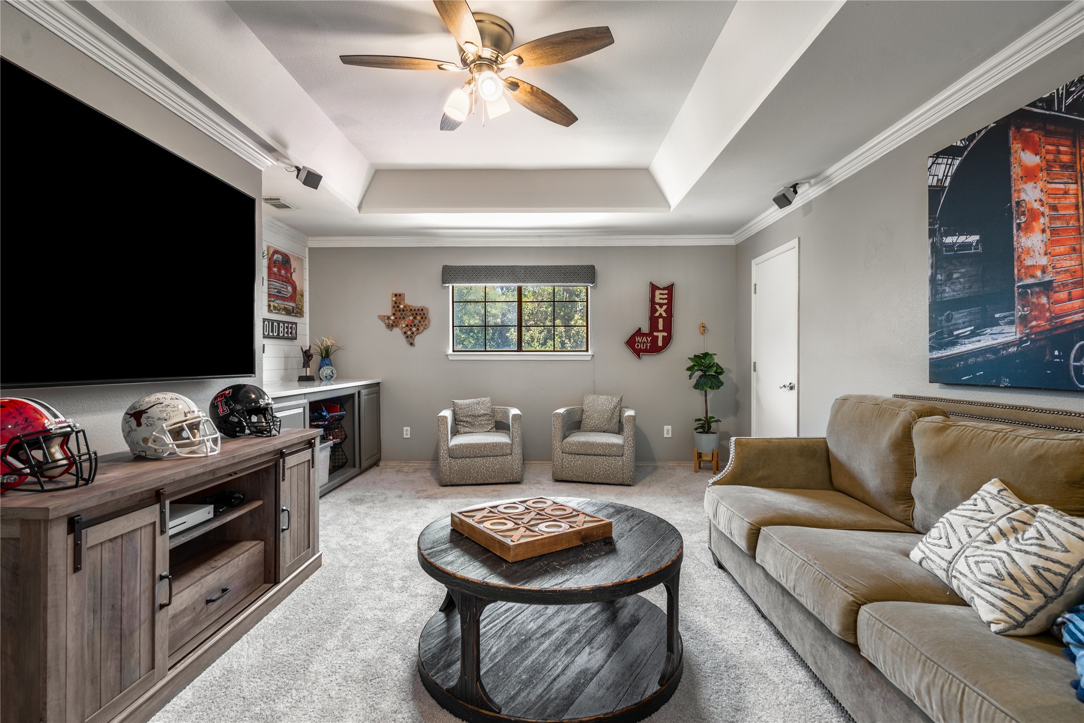 1016 Canongate Drive