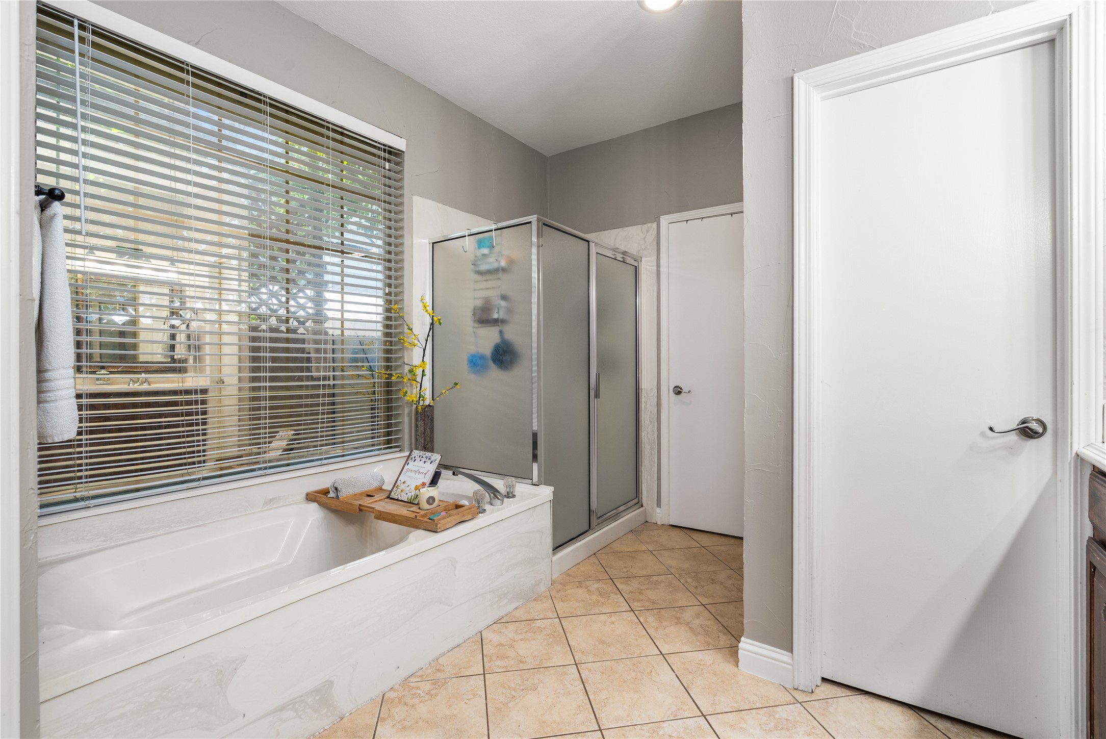 1016 Canongate Drive