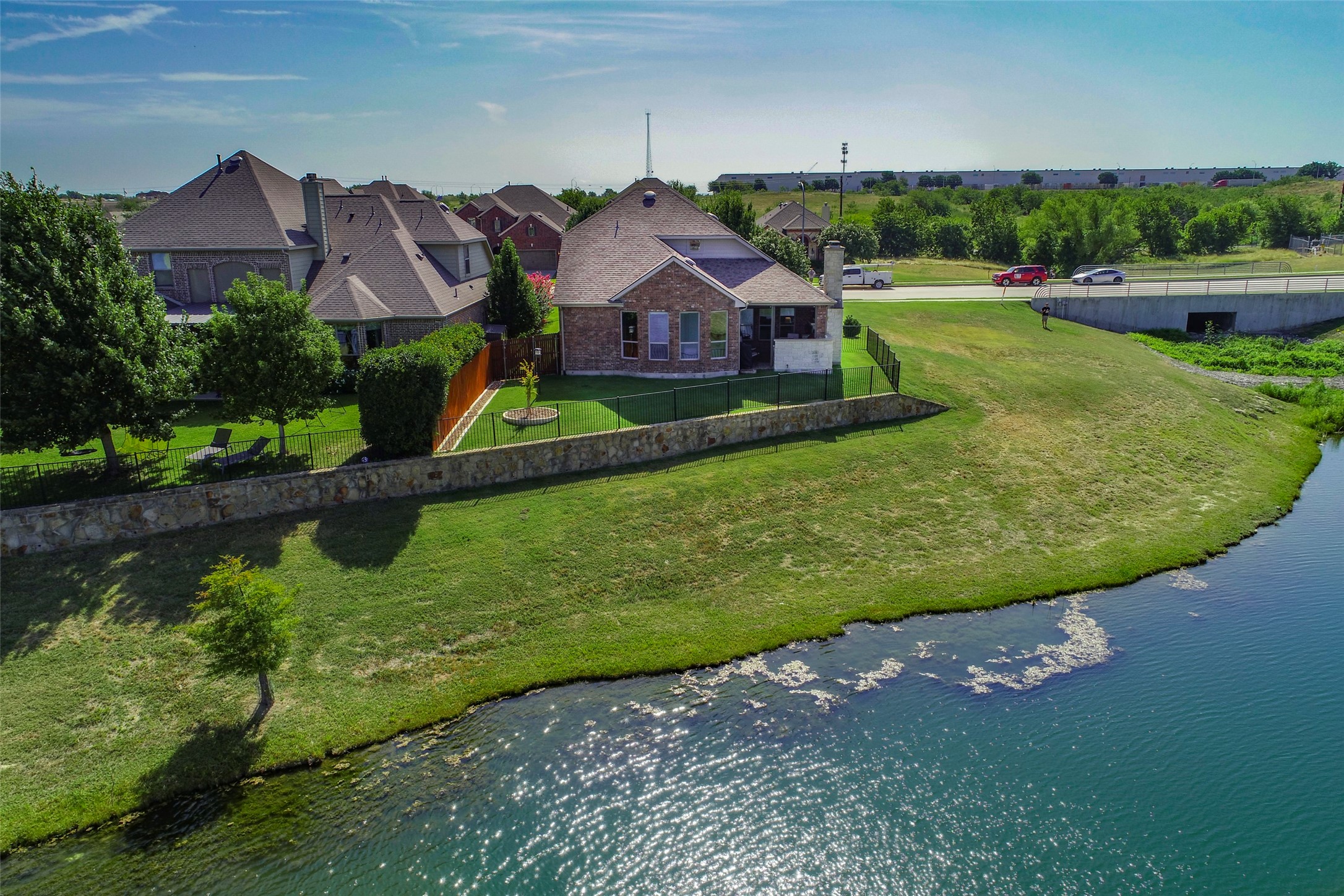 14701 Seventeen Lakes Boulevard