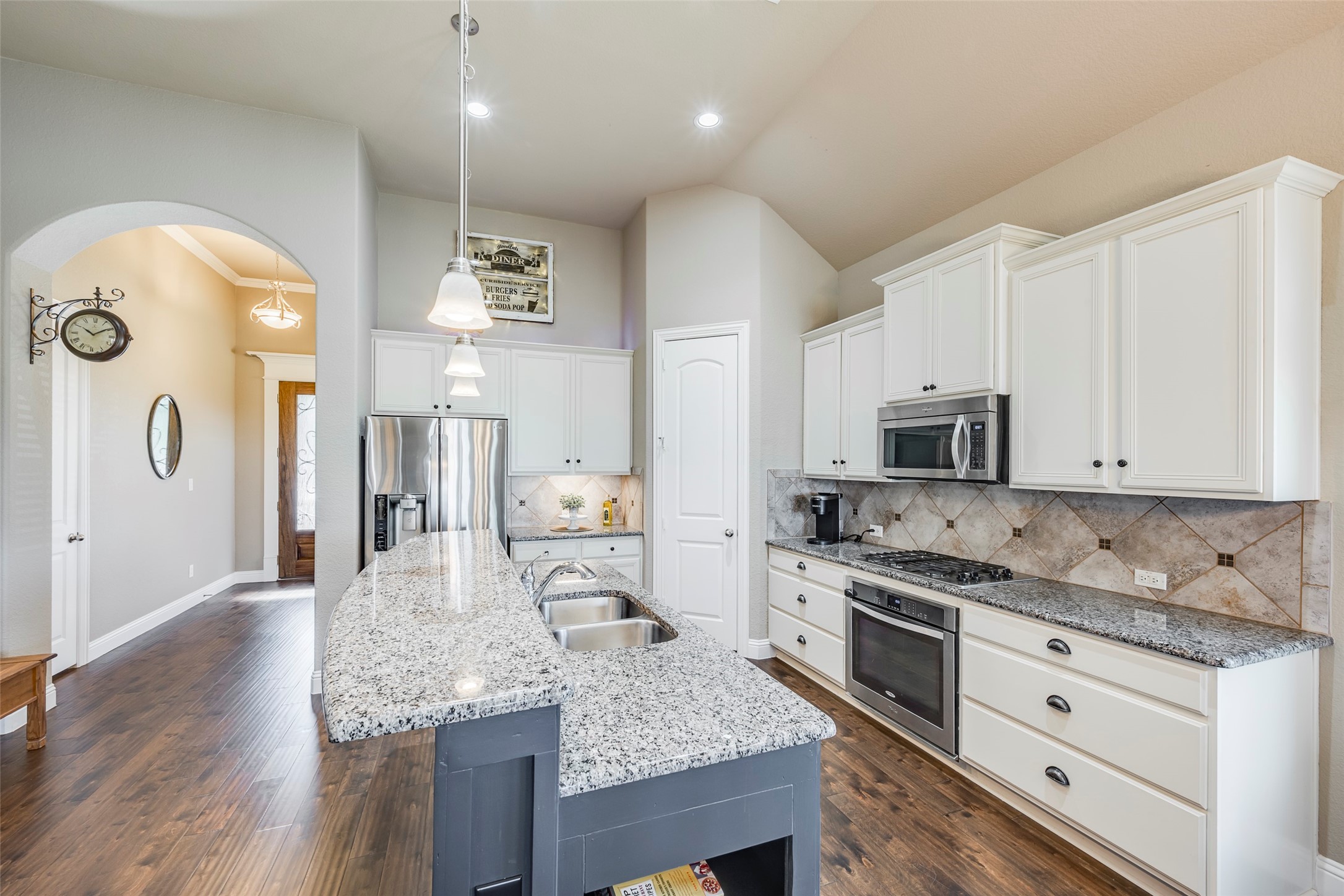 14701 Seventeen Lakes Boulevard