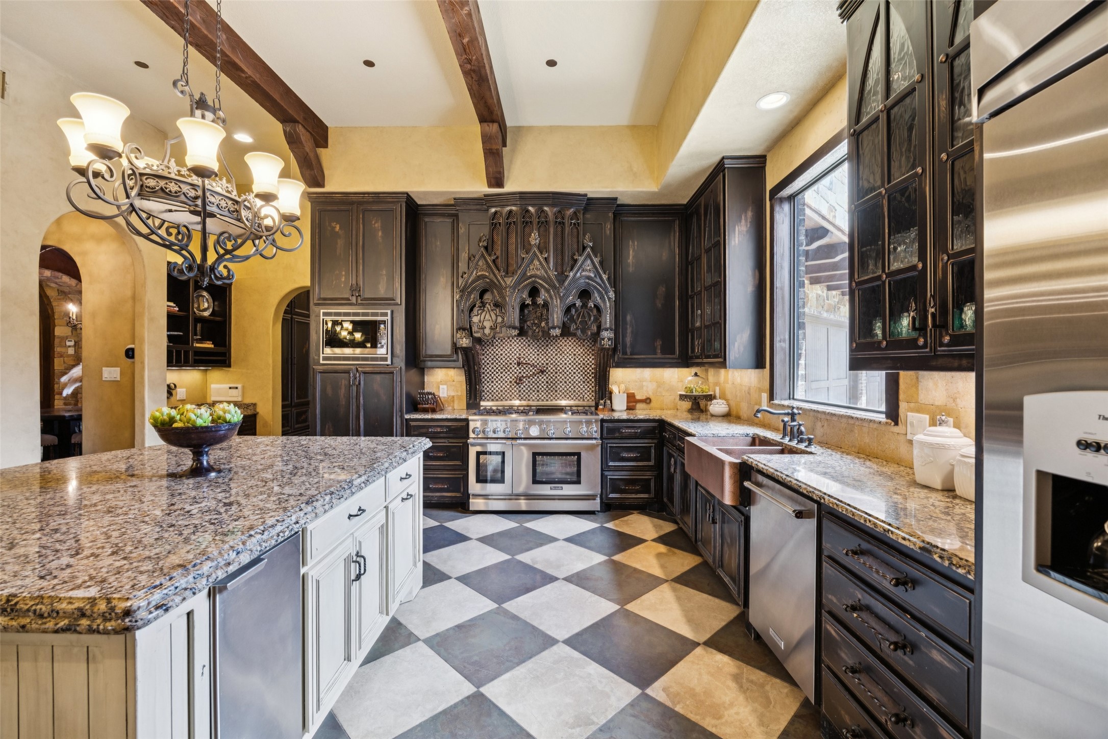 1508 Glenmeade Court