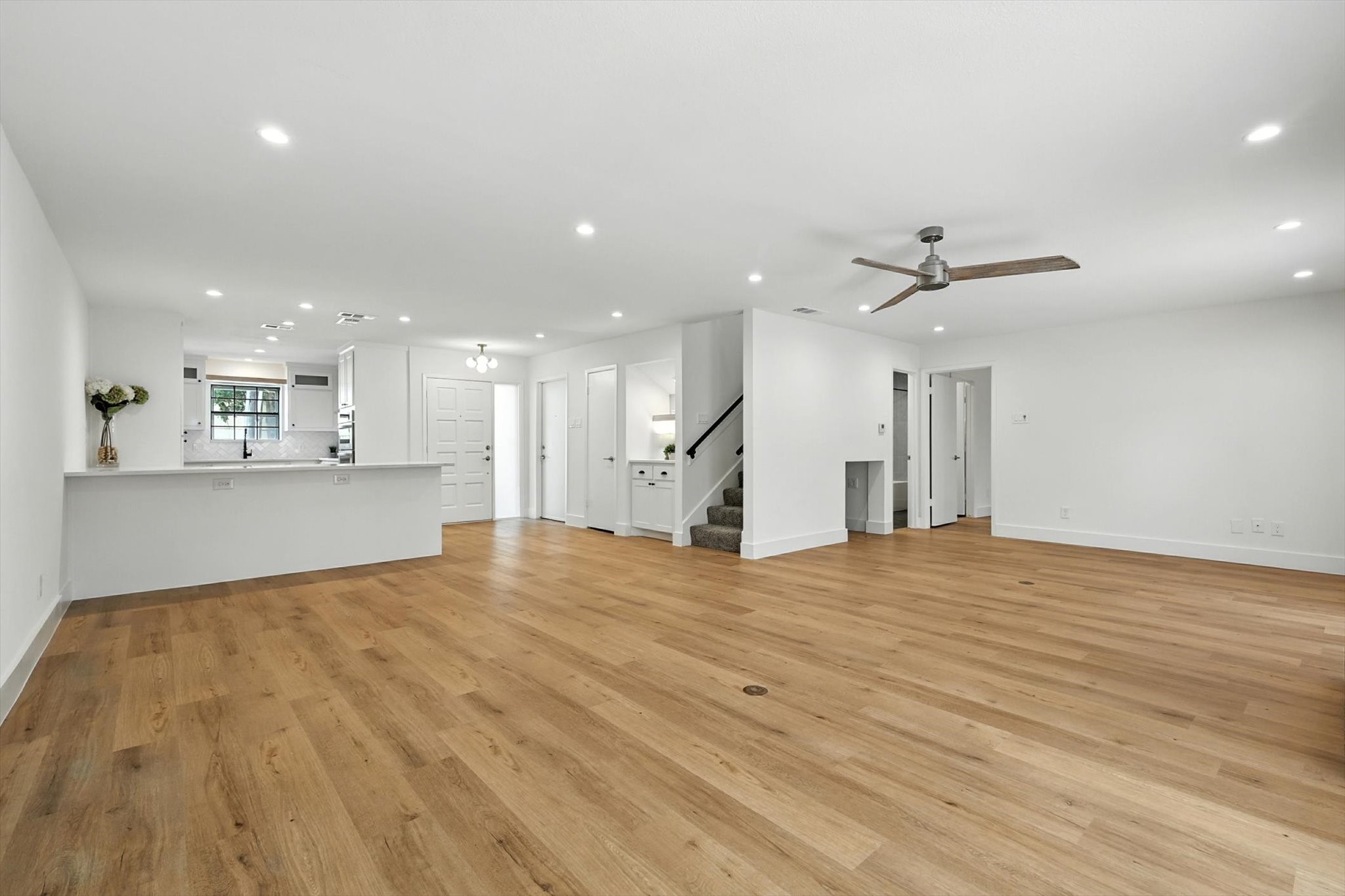 2143 Kessler Court 38