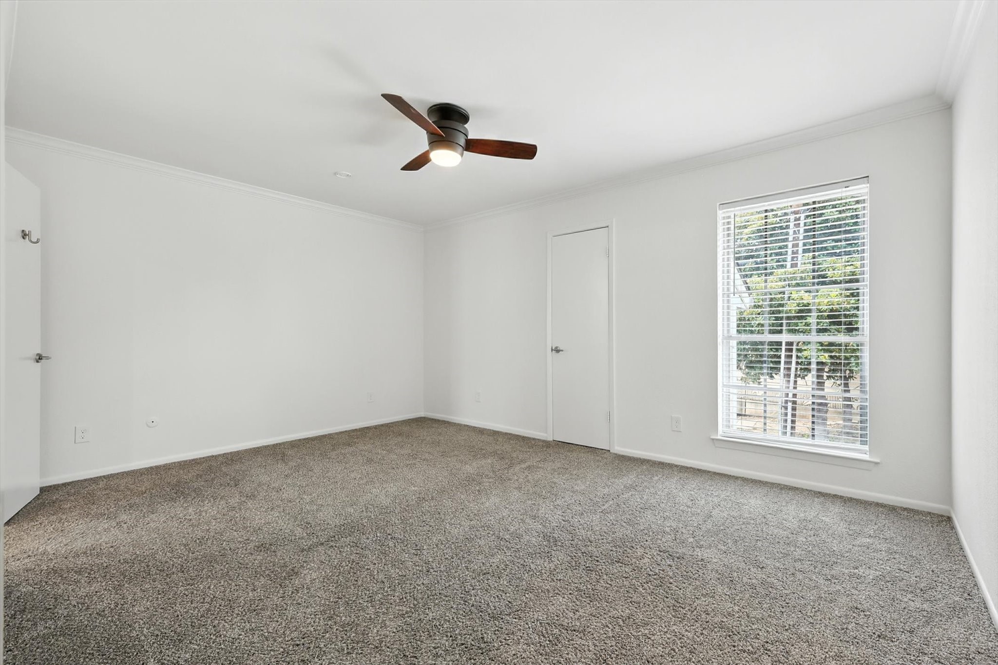 2143 Kessler Court 38