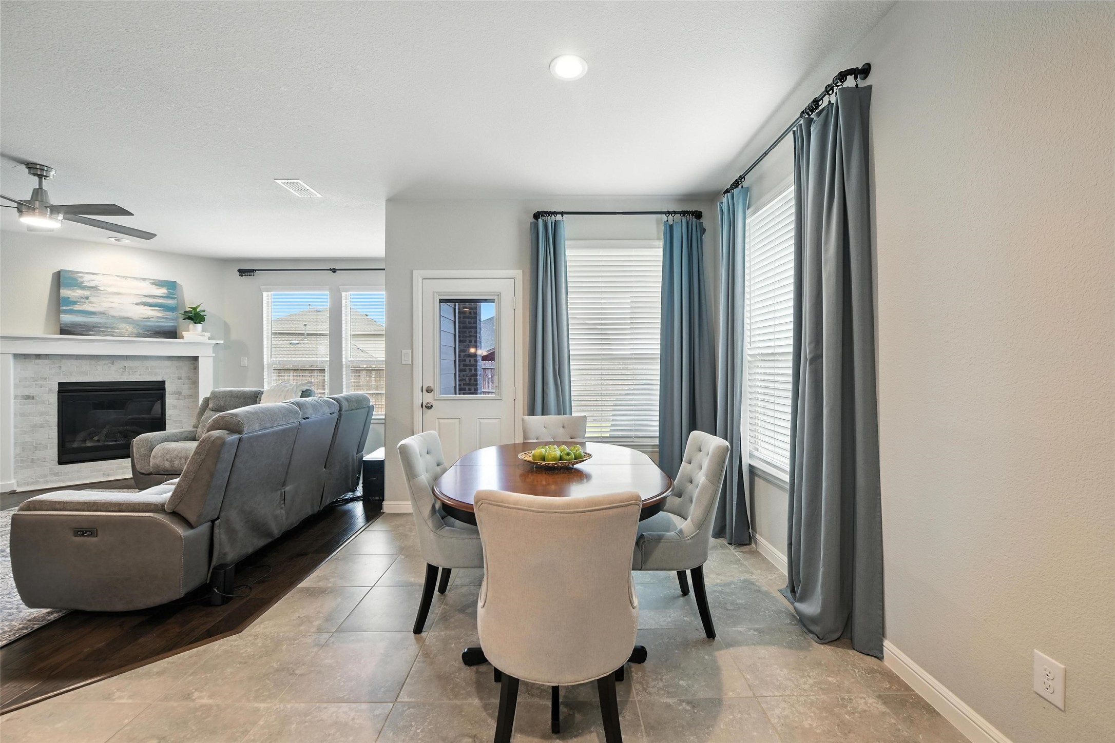 9204 Lace Cactus Drive