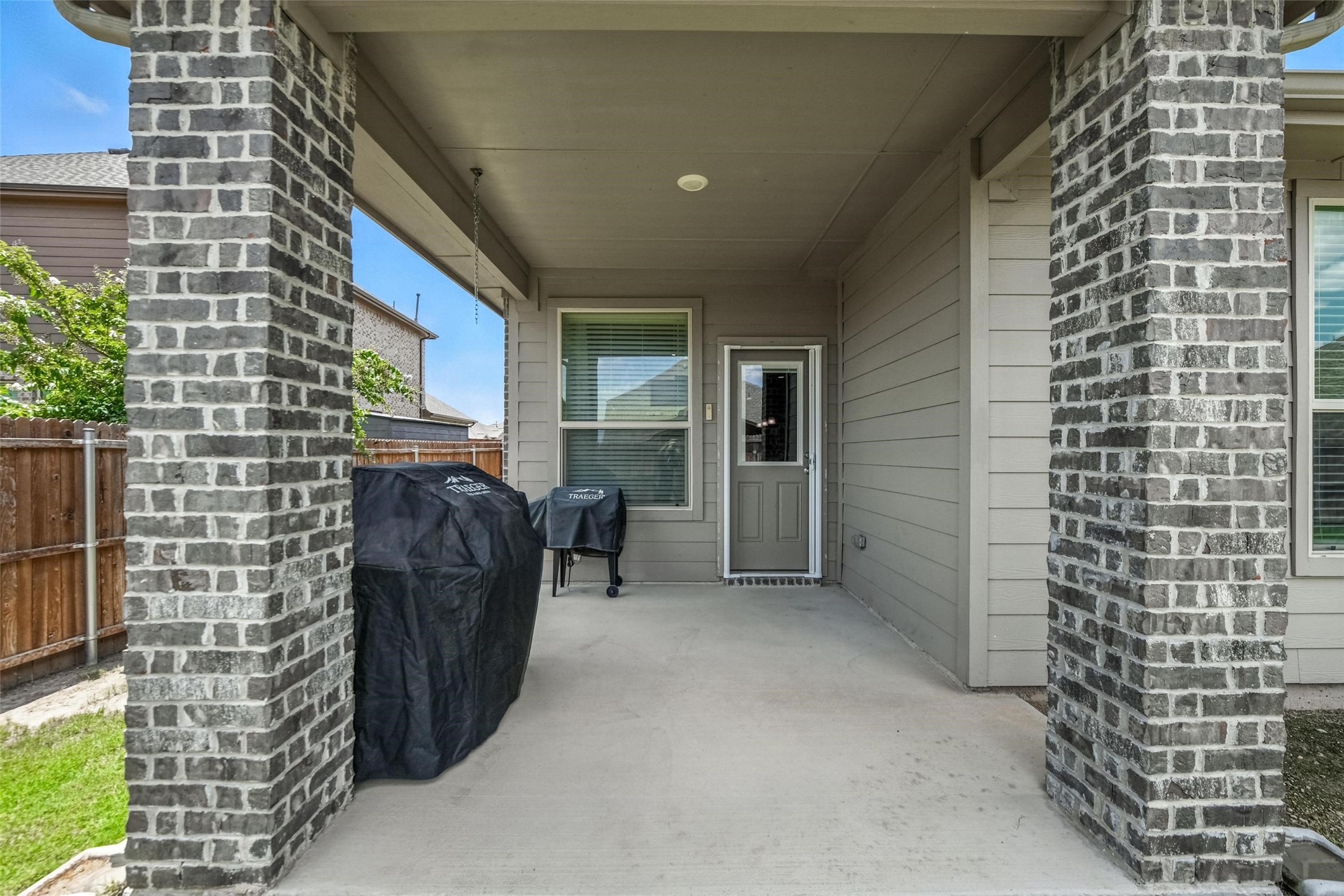 9204 Lace Cactus Drive