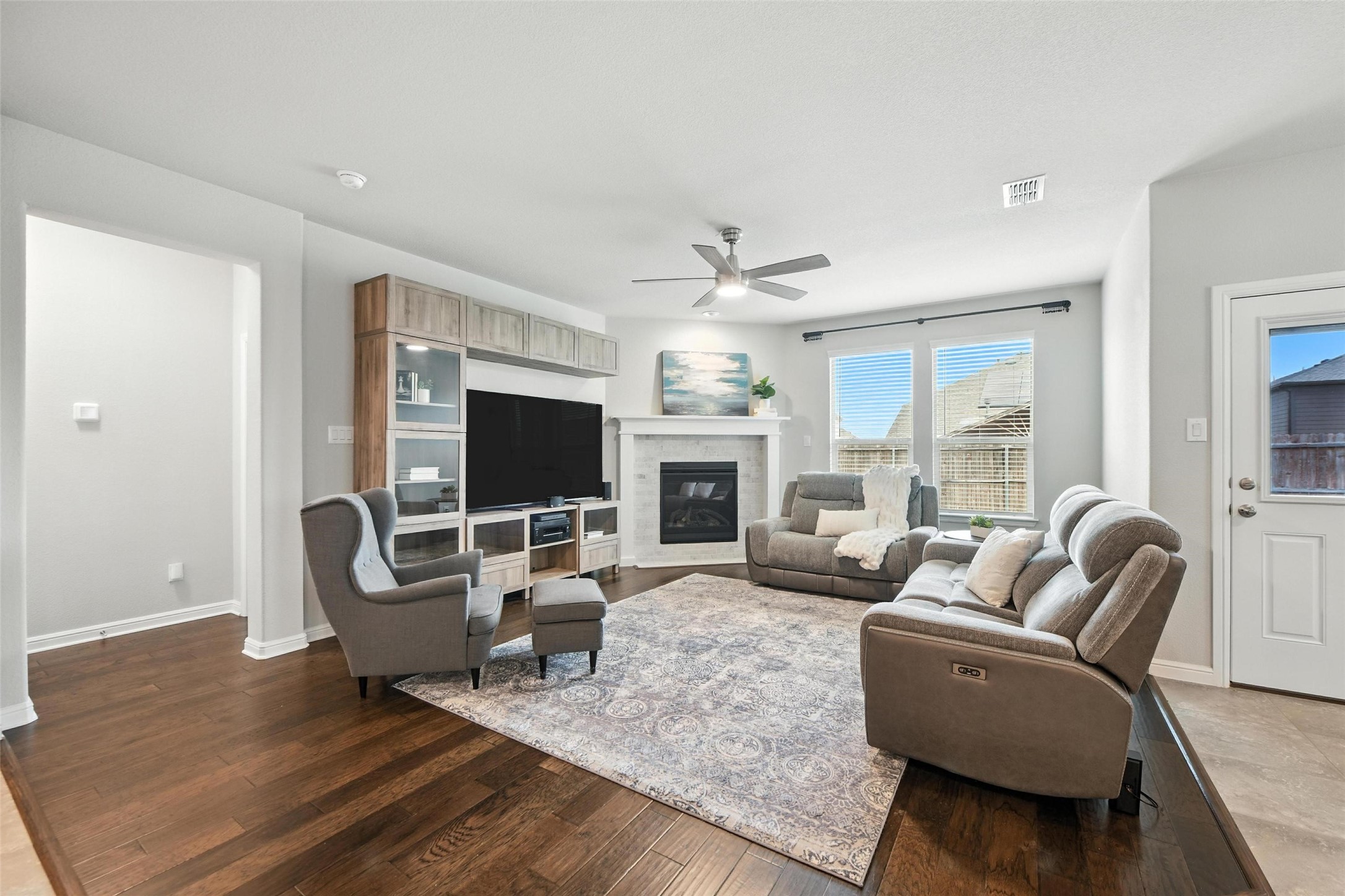 9204 Lace Cactus Drive