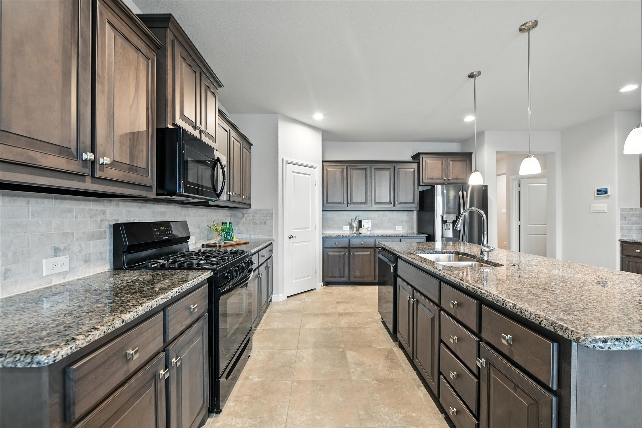 9204 Lace Cactus Drive