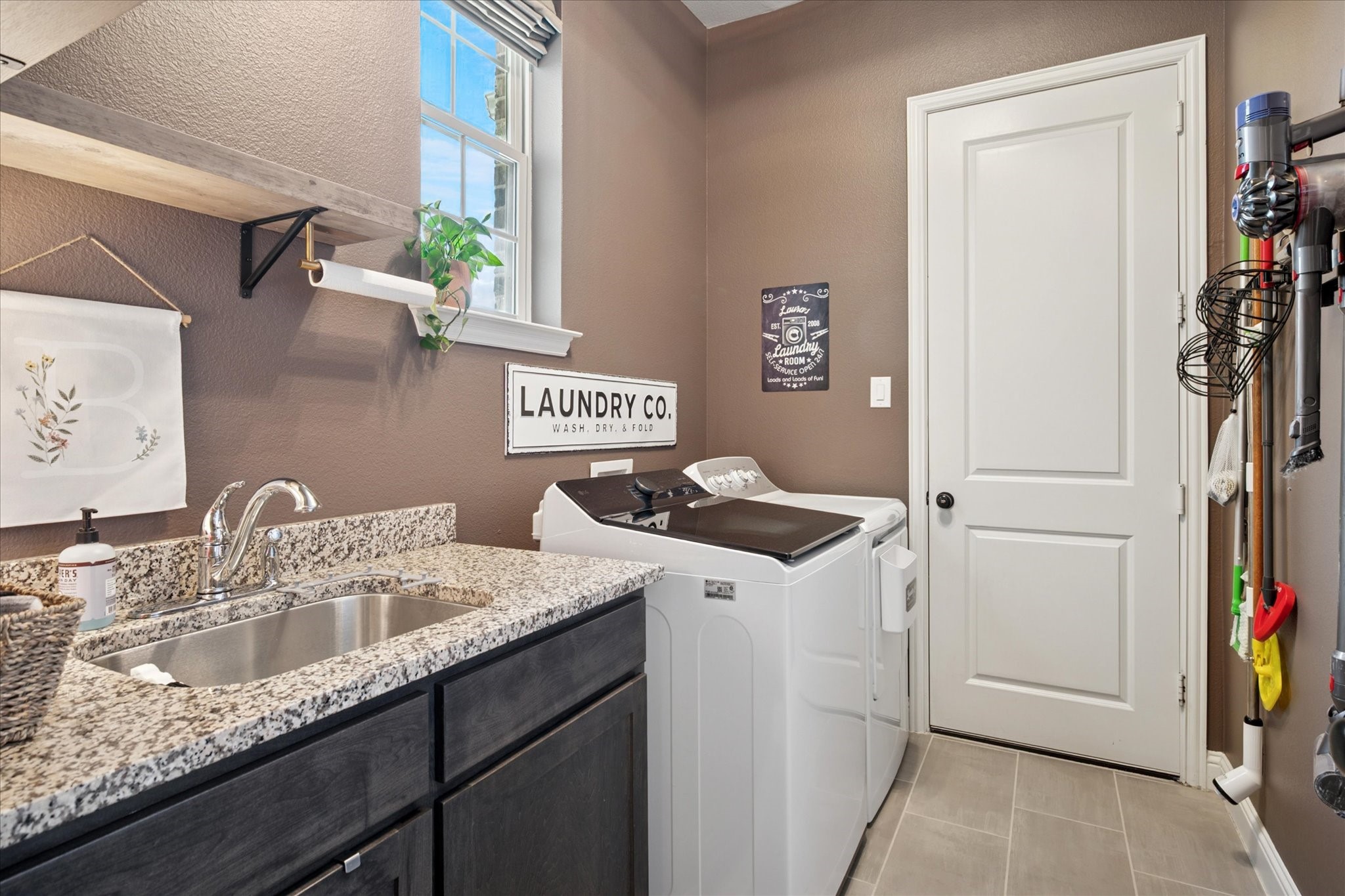 9629 Croswell Street