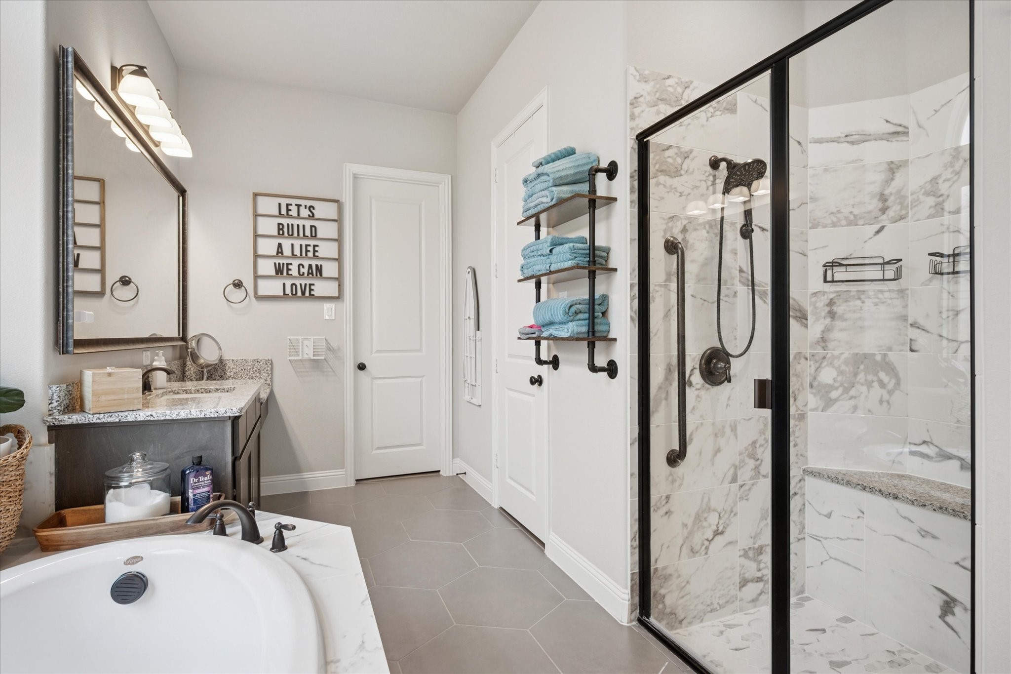 9629 Croswell Street