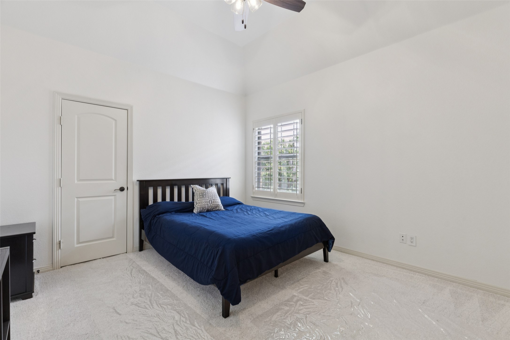 2405 Fernwood Drive