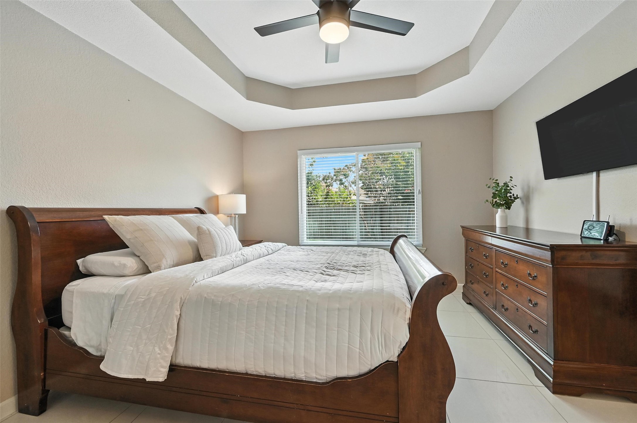 5115 Eastcreek Drive