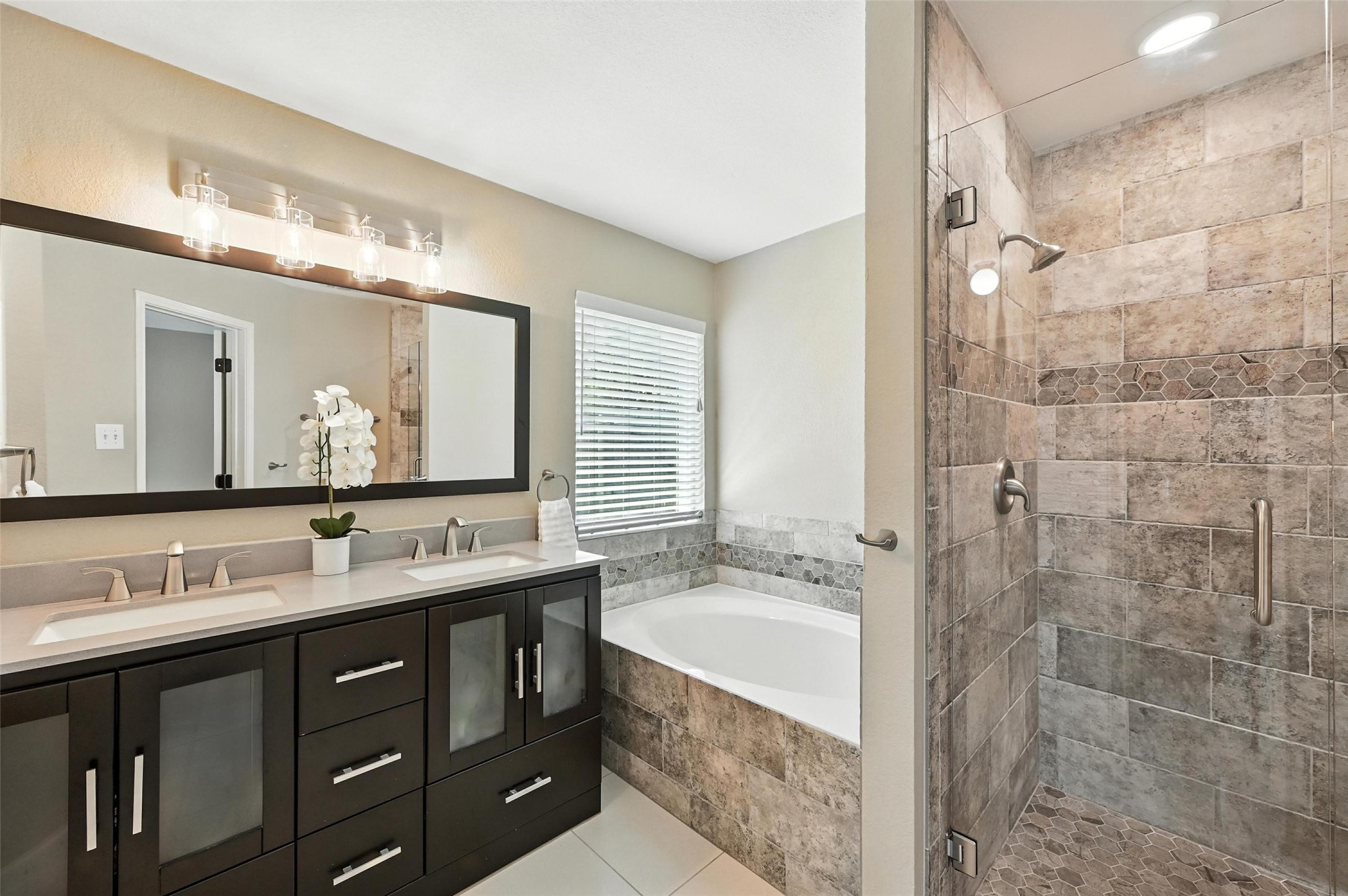 5115 Eastcreek Drive