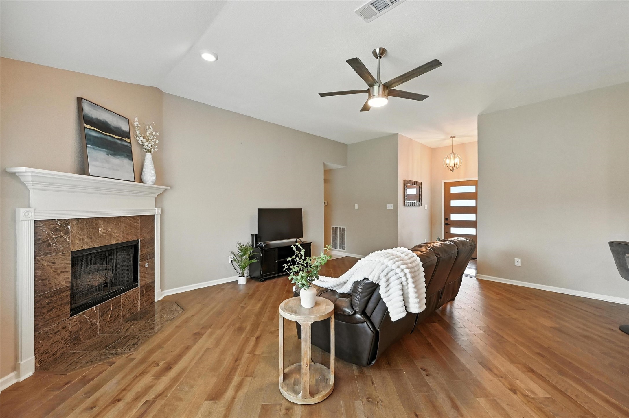 5115 Eastcreek Drive