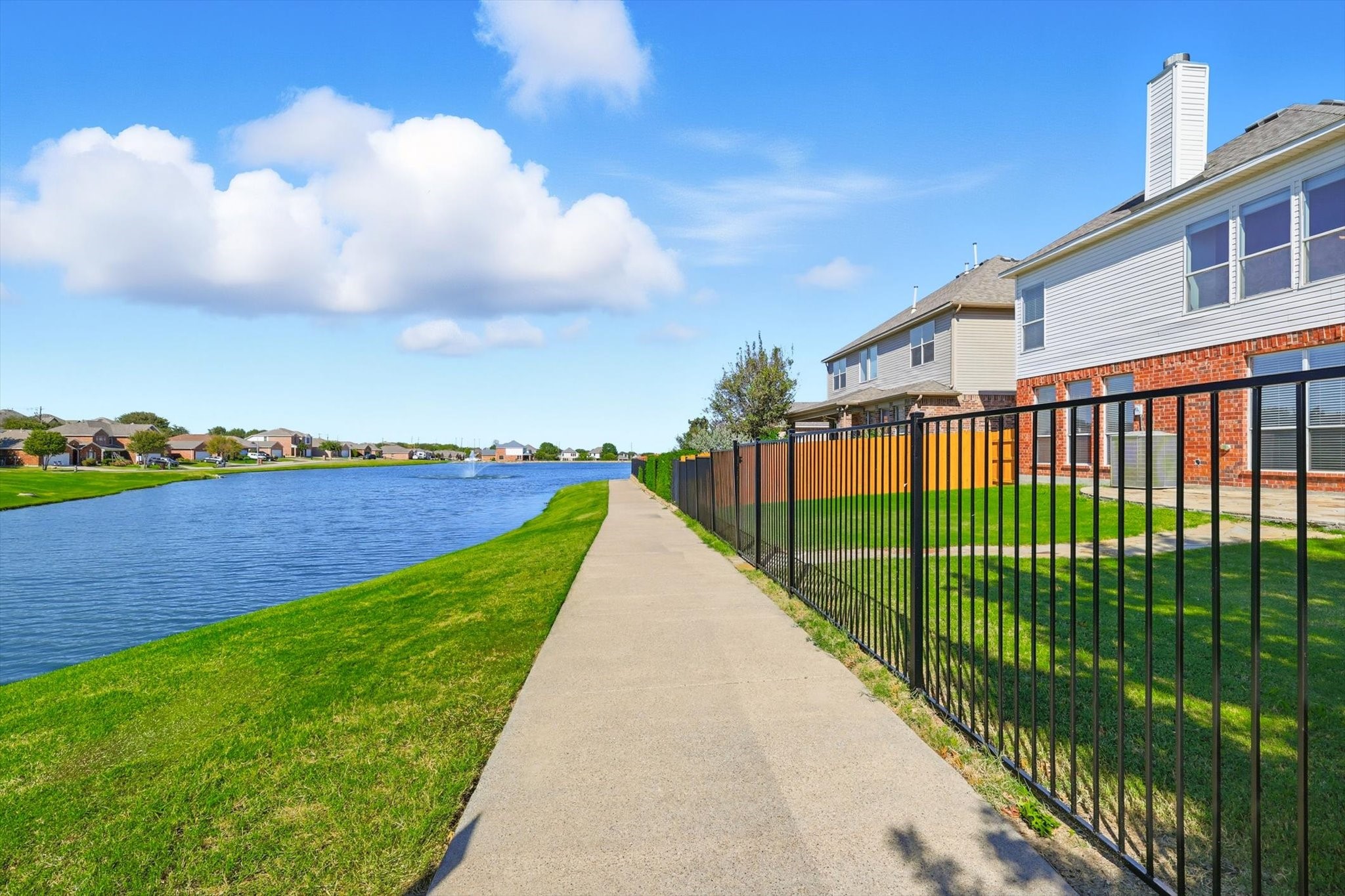 12801 Parkersburg Drive