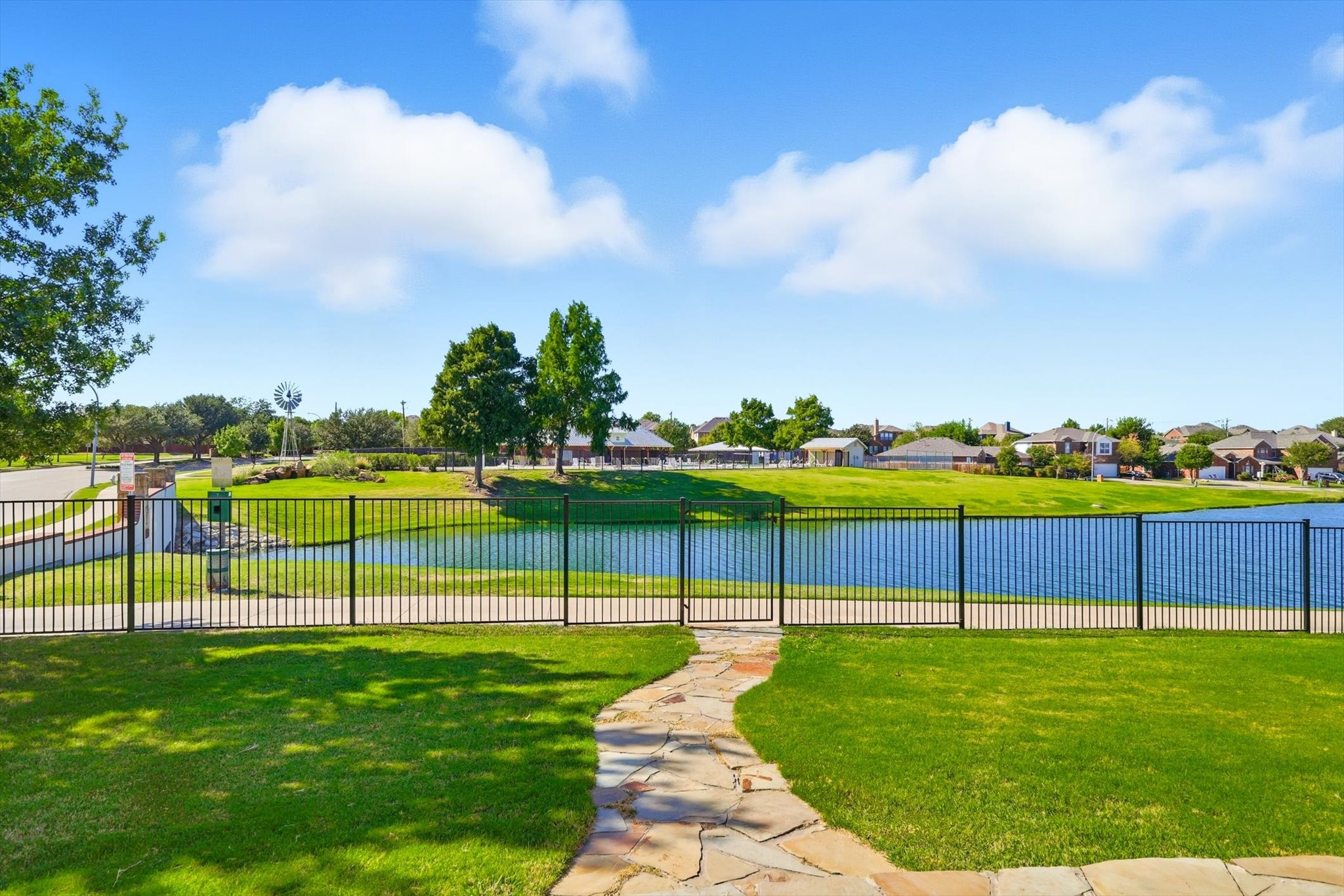 12801 Parkersburg Drive