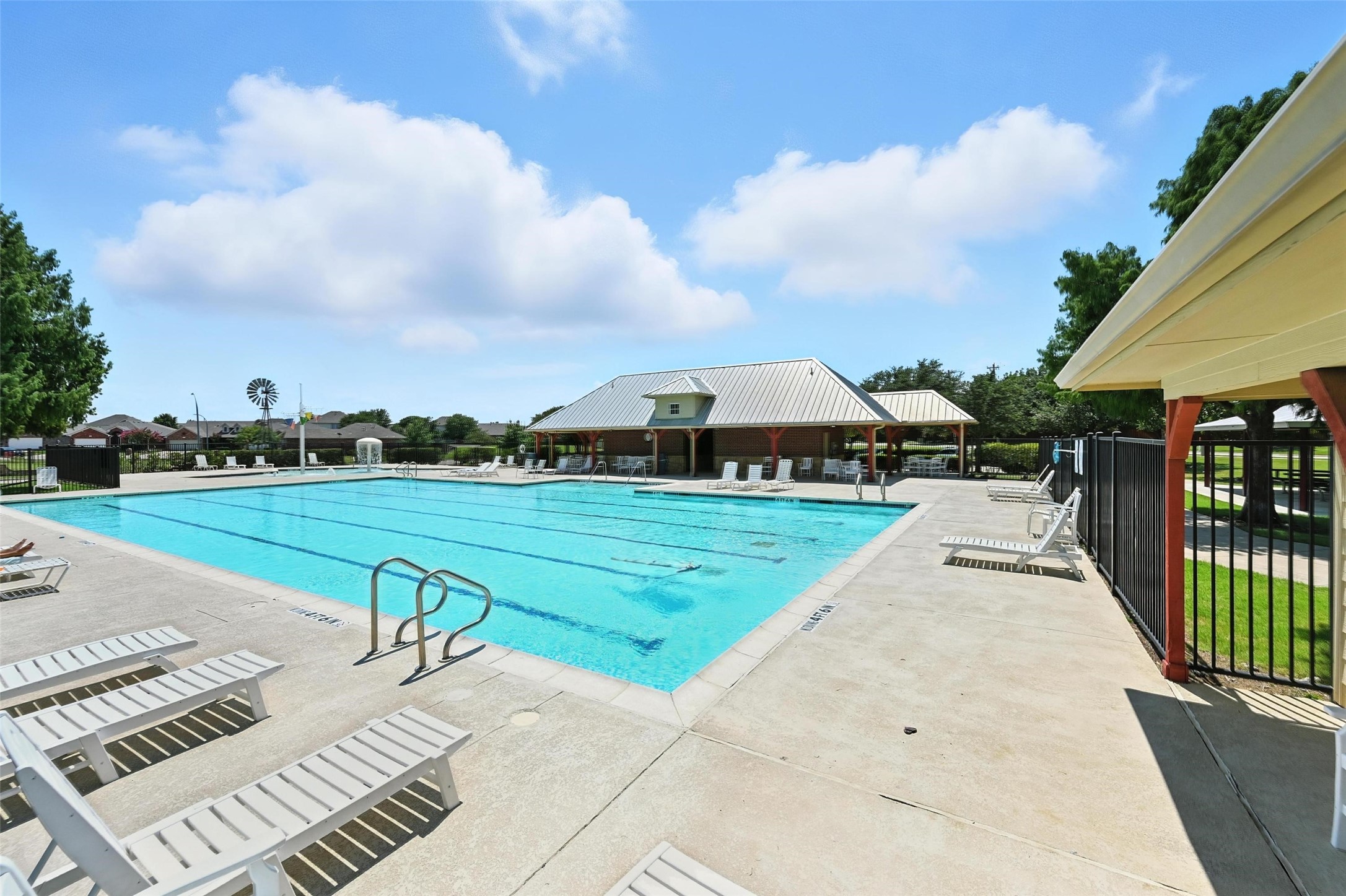 12500 Cottageville Lane