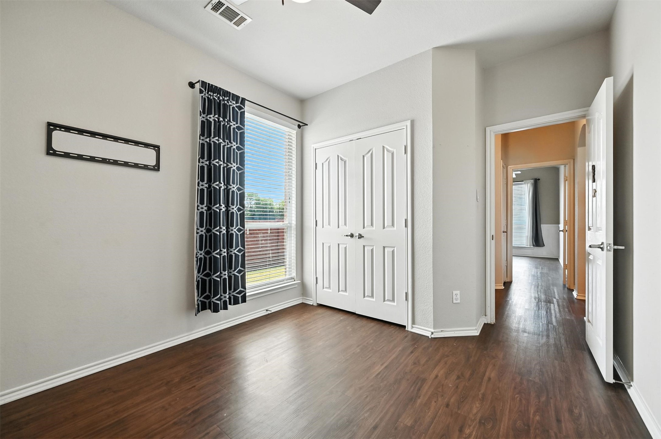 12500 Cottageville Lane