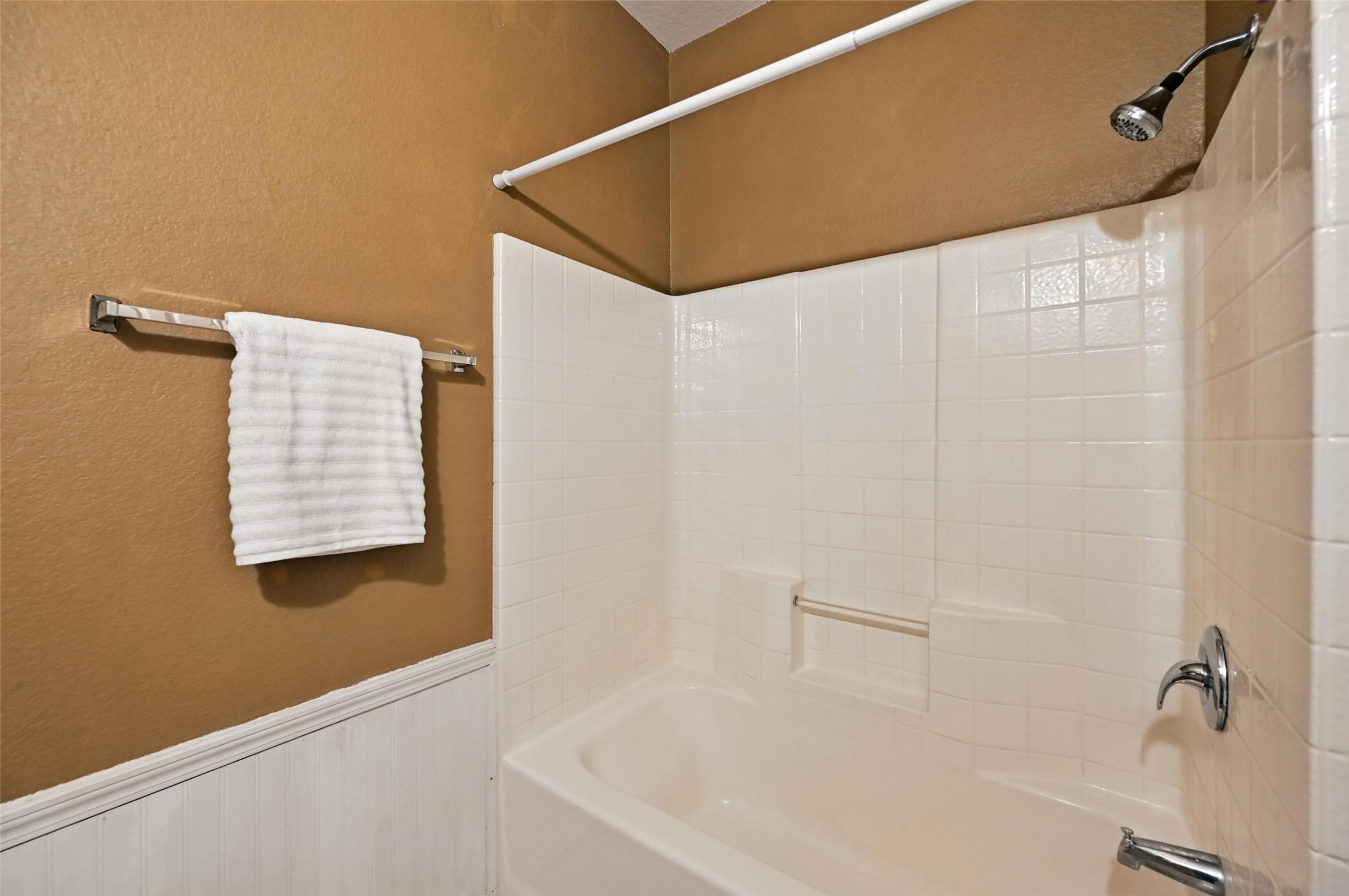 12500 Cottageville Lane