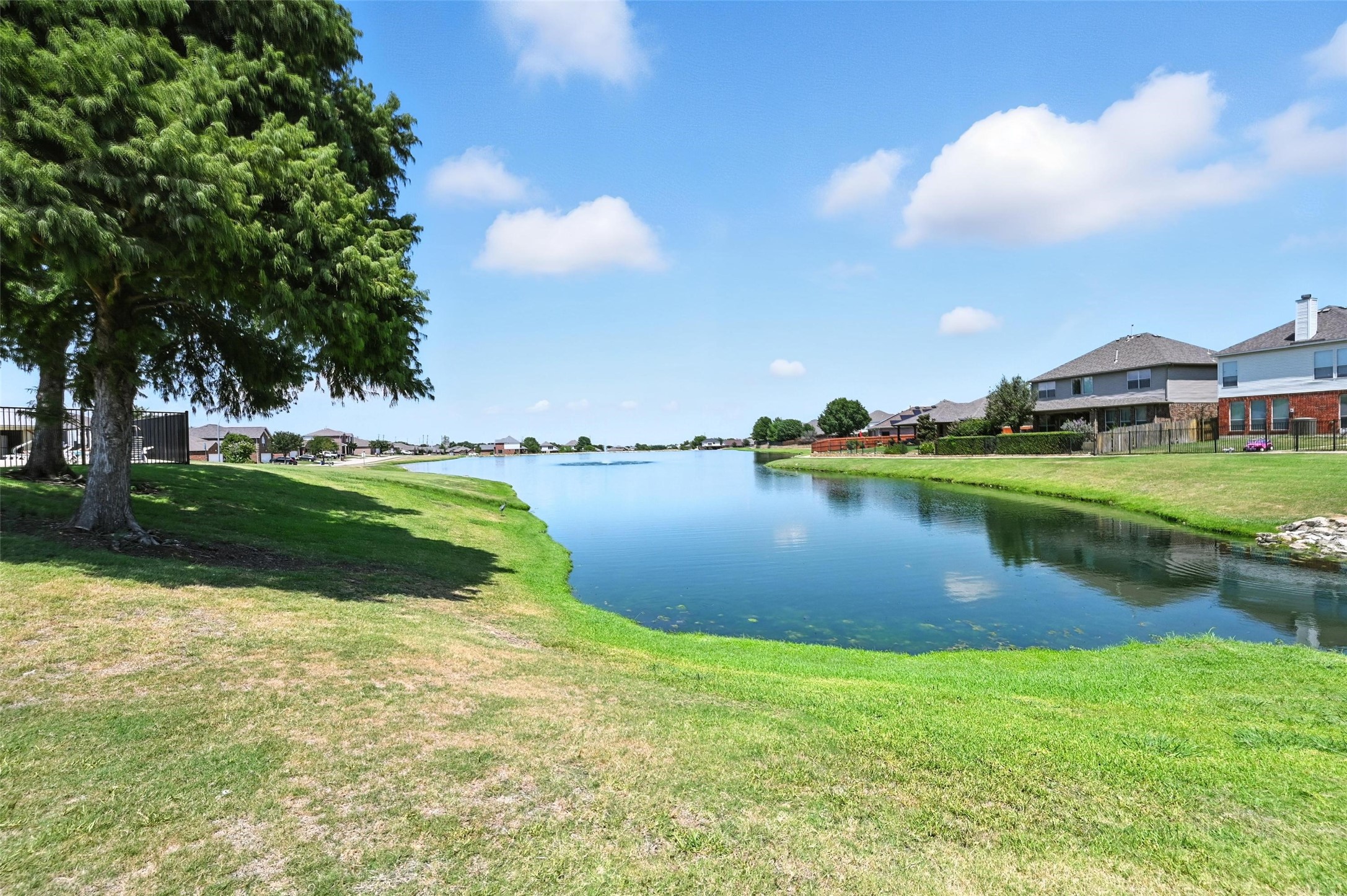 12500 Cottageville Lane