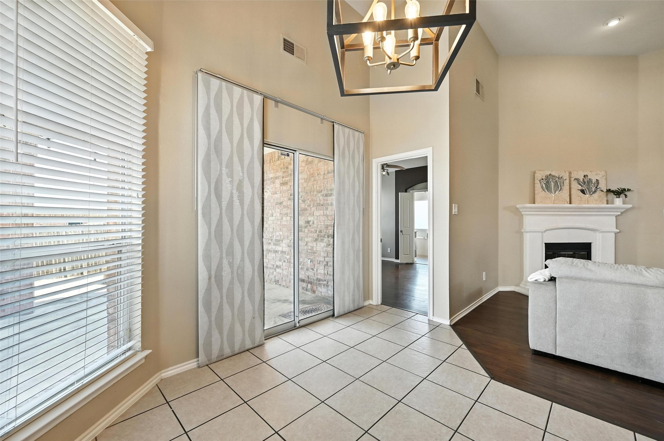 12500 Cottageville Lane