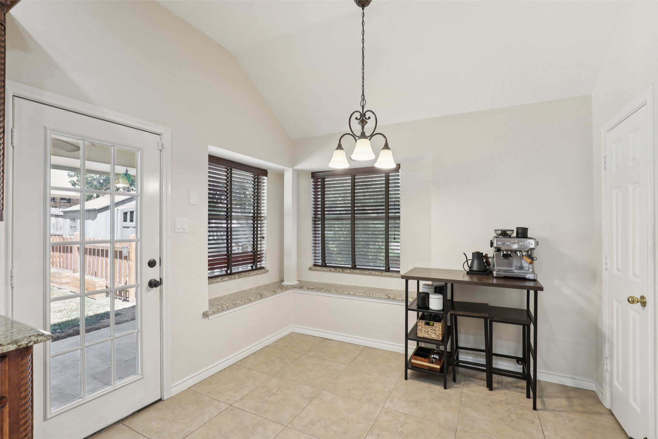 7512 Woodside Hill Court