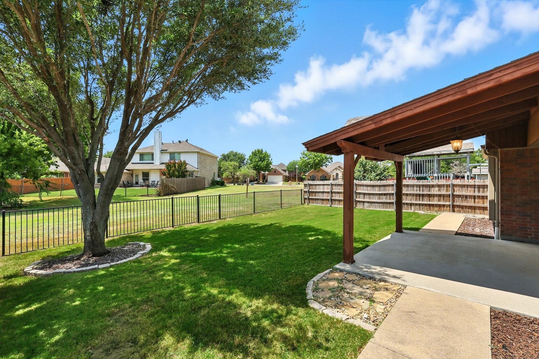 5509 Brookside Drive