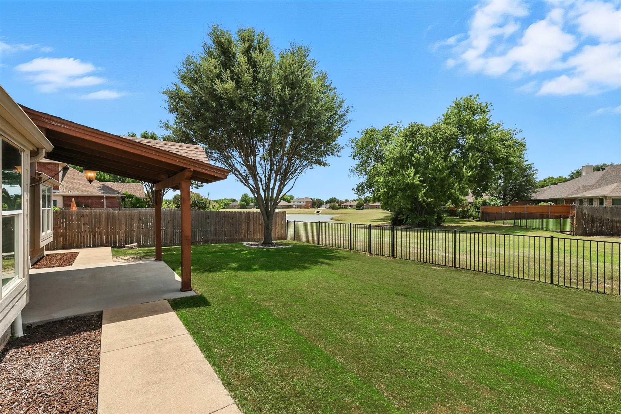 5509 Brookside Drive