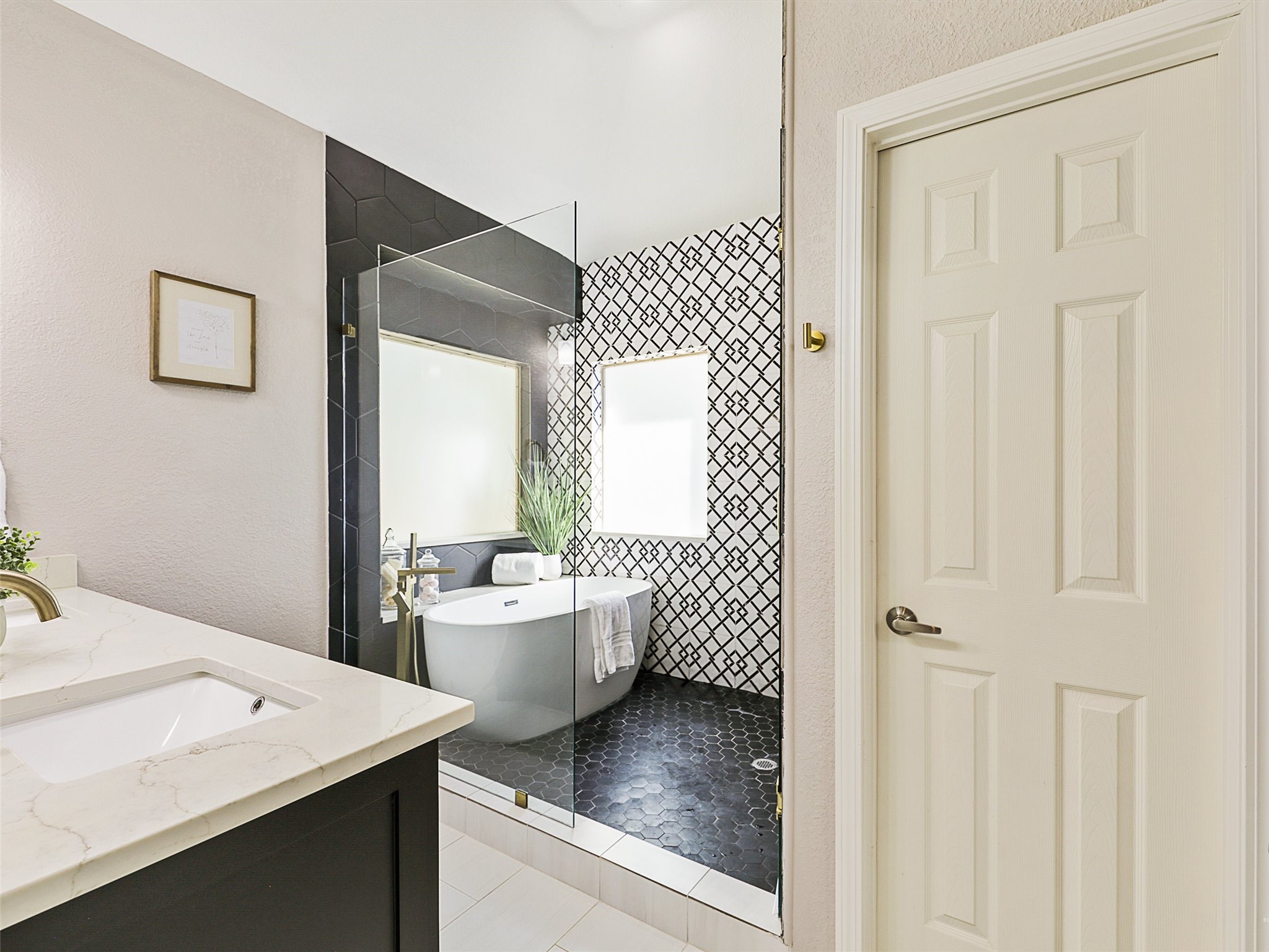 610 Dove Creek Circle